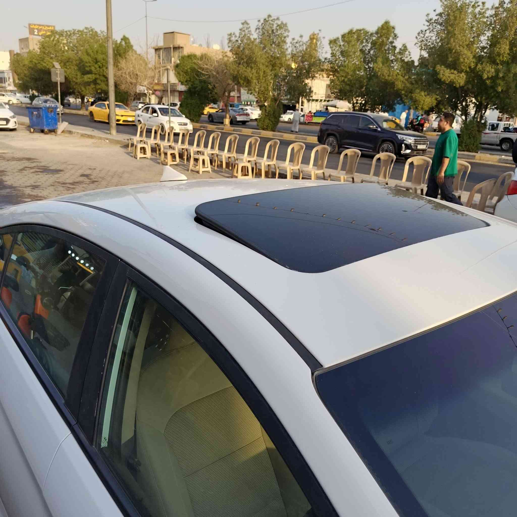 السلام عليكم النترا خليجي 2019
 مكفوله كفاله عامه من الصبغ والفتح
حساسات أمامي خلفي 
مري شفط
تبريد قطعتين
الساره فتحه
تبريد قطعتين امامي خلفي
شاشه كبيره كاربلي
ويل كب كروم حجم ١٧
لد أمامي خلفي.
محرك دوش ٢٠٠٠
كير بلادي ATM
ارضيه جلد قرميدي 
دوشمة قرميدي
سياره كفاله عامه
رقم اربيل
137 ورقه وبيها مجال
***********
العنوان النجف الأشرف 
اني مكلف بلنشر

