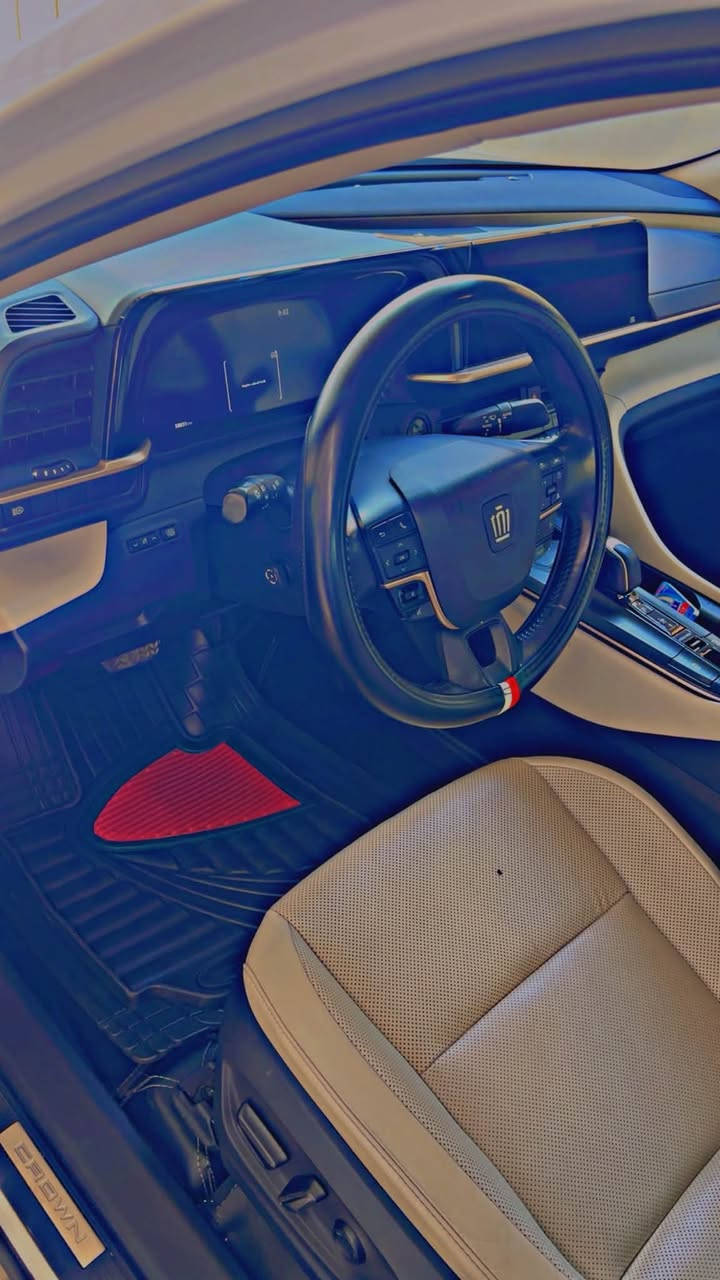 🚗 للبيع: كراون بريميوم خليجي عبد اللطيف– ماشية فقط 58الف كيلو 

* 📅 الموديل:2023

* 🚘 النوع: كراون بريميوم هايبرد

* 📏 الممشى: 58,000 كم فقط

* 🛠️ الحالة: وكالة – فحص كامل 100% / بدون حوادث

* ⚙️ المحرك: 4 سلندر 2500 تنفس طبيعي / أداء قوي واستهلاك ممتاز  

✨ مواصفات داخلية:

* جلد طبيعي فاخر

* تبريد  مقاعد أمامية

* كرسي سائق وراكب كهرباء مع ذاكرة

* شاشة كبيرة + كاميرا 360 درجة

* حساسات أمامي + خلفي

* ستارة خلفية كهربائية

* إضاءة محيطية

* دخول ذكي + تشغيل بصمة

* نظام صوت ممتاز

✨ مواصفات خارجية وأمان:

* أضواء LED كاملة

* مثبت سرعة راداري

* مراقبة المسار

* تنبيه النقطة العمياء

* تنبيه الاصطدام الأمامي

* 10 وسائد هوائية

* ويالة وكالة أصلية

✨ المميزات الإضافية:

* السيارة جداً ناعمة

* استعمال راقي

* ما تحتاج أي صرف

بيها بارد كد شبر حقيقي بل باب الخلف السكن موضح بل سونار 

💰 السعر:310($)قابل للتفاوض

📍 الموقع: (بغداد قرب مجمع بسماية )

📞 للتواصل: (***********)
