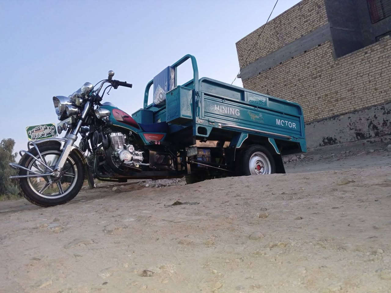 سلام عليكم ستوته23 محرك نضيف ممفتوح كلها نضيفه السعر2400 مكان حلة شارع80 رقم‏‪***********‬‏
