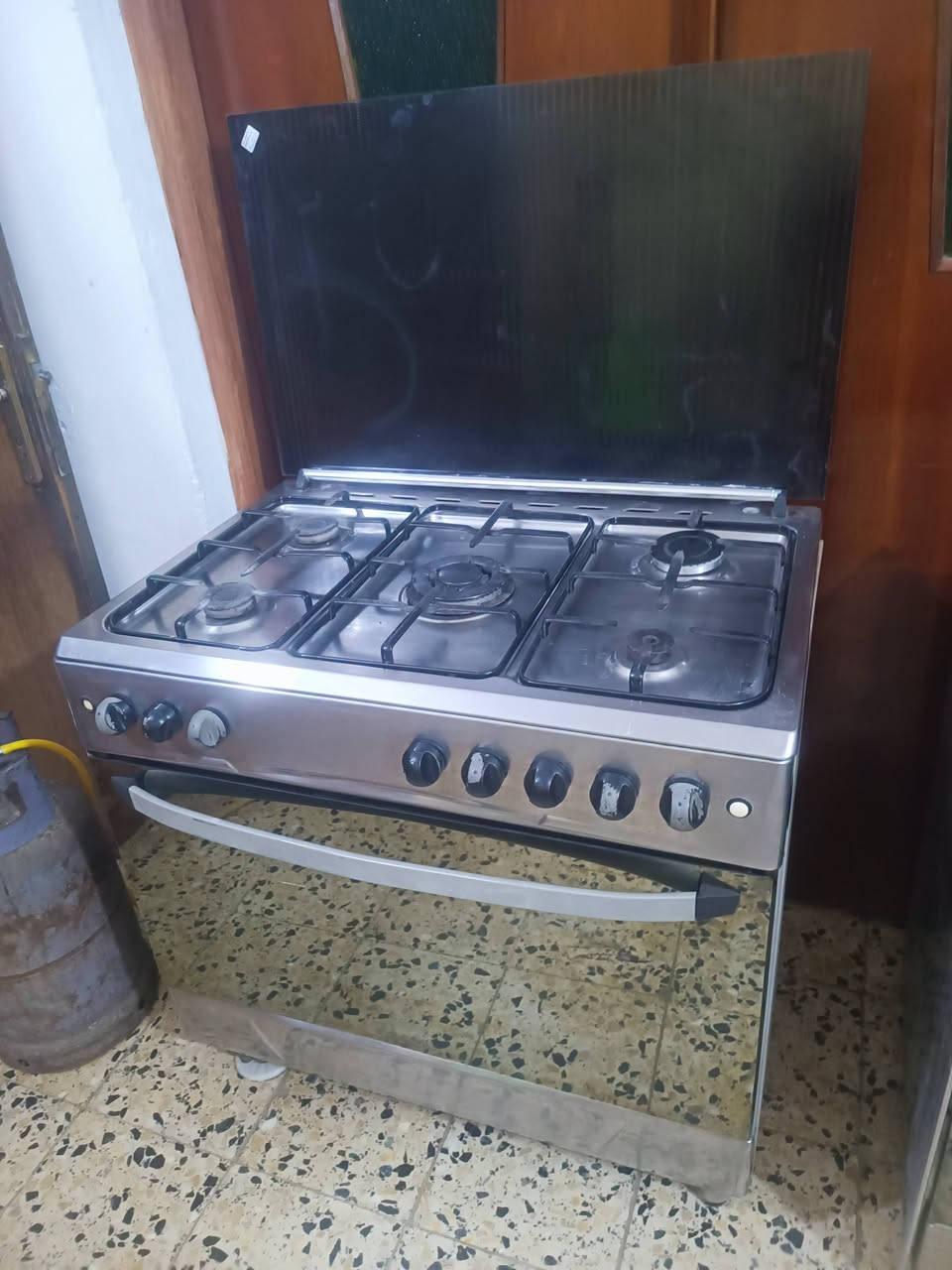 اغراض للبيع ***********
