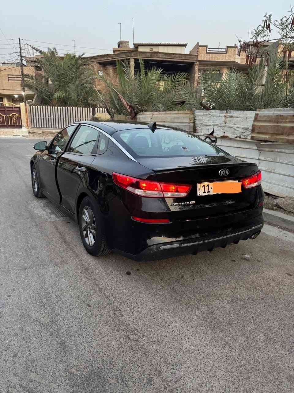 سلام عليكم كيا اوبتما للبيع موديل ٢٠٢٠ رقم بغداد وارد امريكي تبديل بنيد فقط ولدعاميه بدون دواخل باقي سياره مكفوله سياره جاهزه تخم تاير حداديه جاهزه تبريد ثلج تحكم ستيرن جهتين رادار حساسات كامره خلفيه كير مكينه مامفتوحات مكان بغداد السيديه السعر ١٤٠ وبيه مجال ***********
