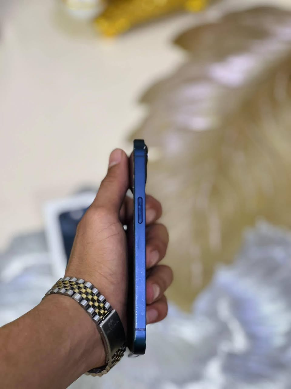 📱 آيفون 13 عادي للبيع
🔵 اللون: أزرق
💾 الذاكرة: 128CB
🔋 البطارية: 80%
🔷 تك سيم 
✨ جهاز نظيف جداً — وضع شركة
❌ لا مفتوح
❌ لا مصدوم
❌ لا بيه جرح ولا شي 
📦 الكارتون موجود وياه
اني بيدي فتحتو من باكيت 
📍 الموقع: الموصل
📞 للاستفسار والاتصال: ***********
💬 بي واتساب رقم 
شرط الفحص وين ما يعجبك 🤝
