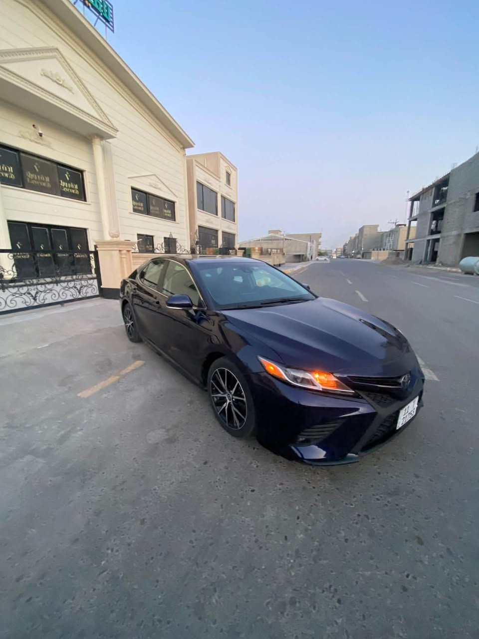 السلام عليكم…
للبيع بسعر مناسب جدا 154$ اعتذر عن الاقساط والوعده

تويوتا كامري 2021 SE وارد امريكي بصمه لون (ازرق متغير) رقم بغداد انكليزي (11) بااسمنا سنوية لغايه 2031 هزه جديدة شرط التحويل….

سيارة بيها صبغ جاملغ وبنيد والباقي مكفولة… بدون دواخل …

سيارة جاهزة بدون اي نقص….

محرك 4/2500 سلندر … محرك مامفتوح… السيارة ماشيه 66…

شرط محرك وكير وصدر وكهربائيات وتبريد وتدفئة وتخم تاير سيارة جاهزة من كلشي….

مواصفات SE بصمه معروفة مواصفات مايحتاج اذكرها…

العنوان/ صلاح الدين/ تكريت/ القادسية….

السعر$155 اعتذر عن الاقساط والوعده….

للاستفسار ***********
