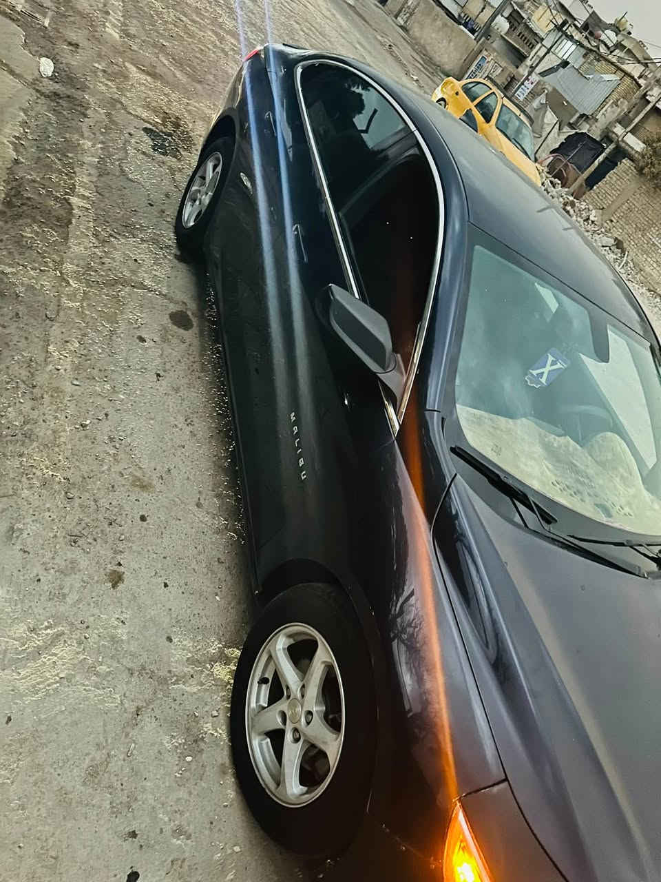 سلام عليكم ماليبو موديل 17
مكينه 1500 حادثه بس جاملغ الامامي عكس السايق  مكاني لاعضميه 
***********
 سعر 75
