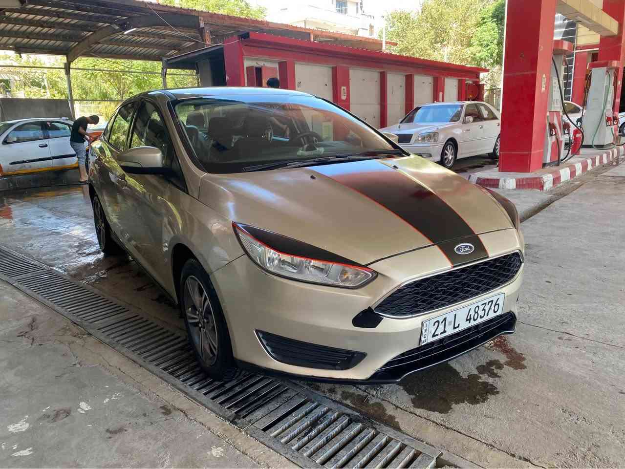 فۆرت فۆکس ٢٠١٧
٣ بستۆن  مەکینە ١٥ تۆربۆ 
دوپارچەو نیو بۆیاخی هەیەمن بە سێ پارچە ئەی فرۆشم   قرچێکی بچوکی هەیە یەک پەلە کارتی هەیە١٦٣٠٠٠ ڕۆشتوە 
سەنەوی تا ٢٠٣٠ تازەیە  و بەناوی خۆمەوەیە 
تەحویل و غەرامە بەشەرت 
گۆڕینەوەش ئەکەم لەسەر دڵگرتن 
٦٣گەڵاو  ومعامەلە 
*********** السليمانية, العراق

