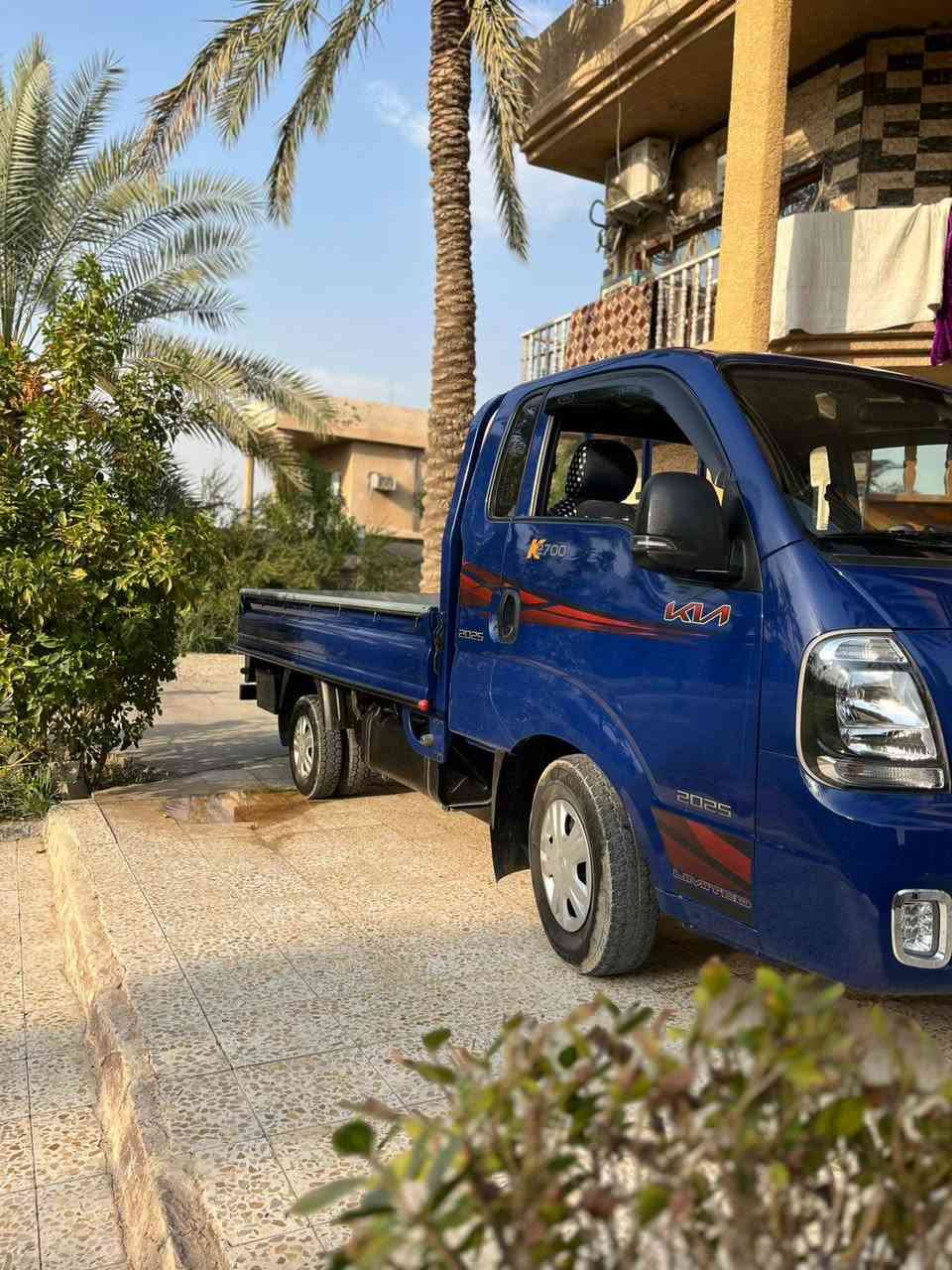 للبيع كيه حمل موديل 2025
محرك 2700
ماشيع15085وقابله لزياده
تحكم ستيرن 
كشن كهرباء
شاشه لمس 
كامره
مكان ديالى 
ستفسار نتصل 
***********
