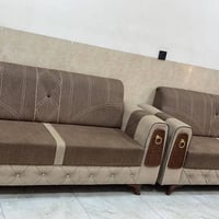 تخم(10) مقعد للبيع  سعره (٣٠٠)بي مجال صار له ثلاثه اشهر من اخذته مستعج...