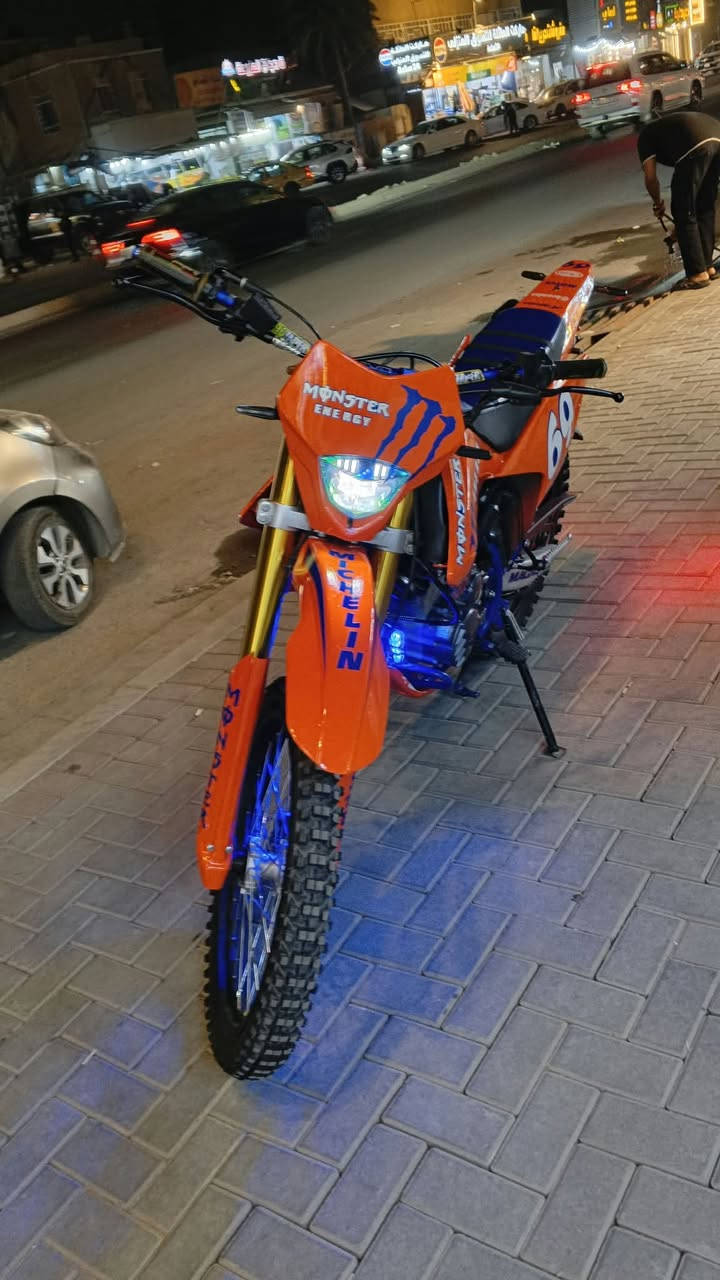 crx • ٣٠٠ • مكمركه