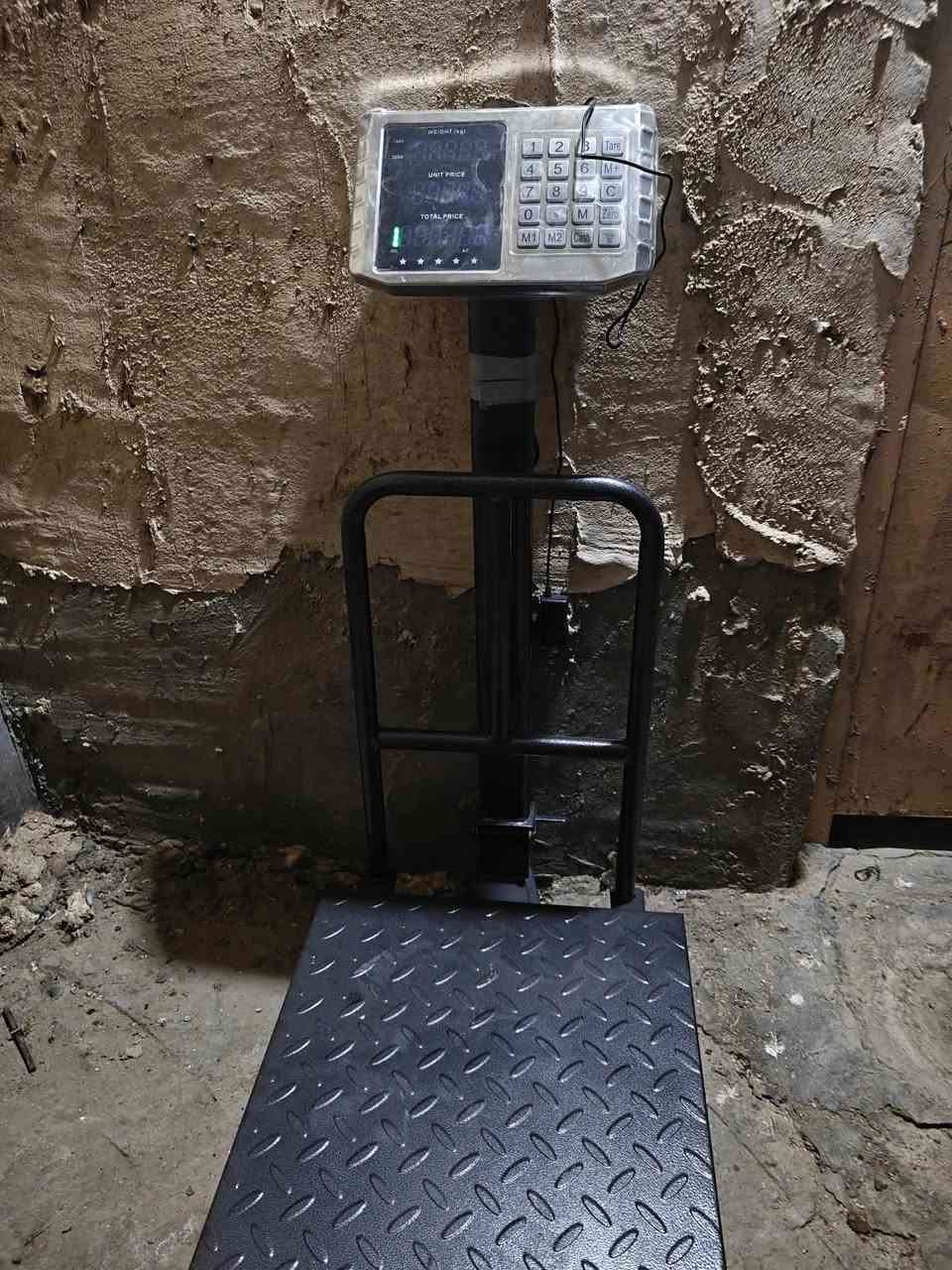 جديد بالكرتون • وزن 250 • استخدام يوم واحد