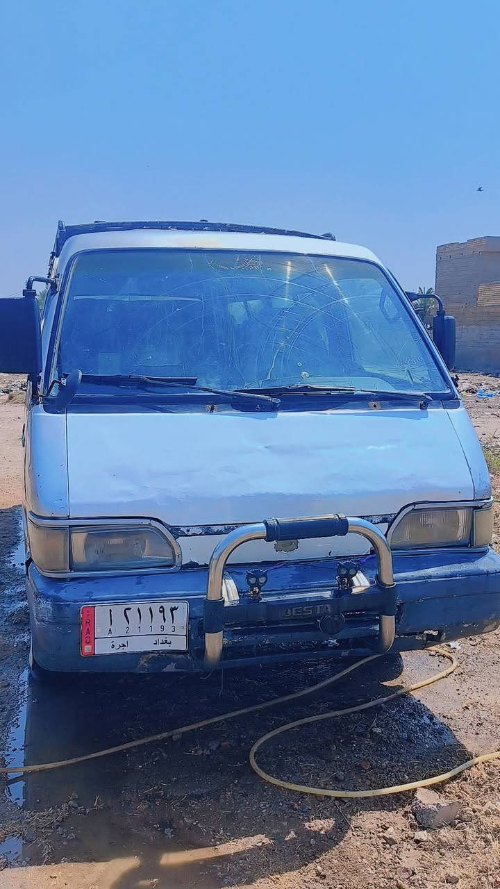 كيا بستا 93سنويه 22/6/2027
كيركسن شواصي خير امن الله سياره جاهزه امن كلشي  السعر ٣٨

ابيه مجال 
***********
***********
