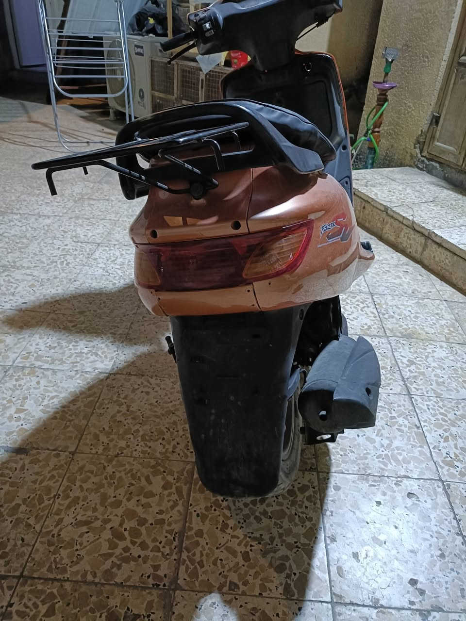 دراجة فراشه نثيه 
خذيته قبل يومين وبس طلعت طفت بيه من يم الولد اريد ابيعه طافيه هيه كايمه وعوزه كهربائيات مكاني مركز البصرة الي ما تخدمه لا يكسر بيها جزاكم الله خيرا 
***********
