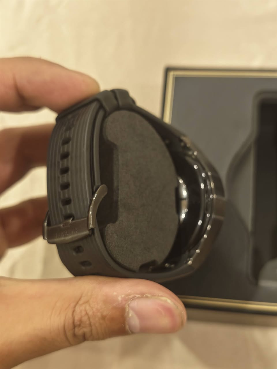 Huawei watch 5
ساعة هواوي واج ٥ نظيفة ١٠٠٪ استخدام شخصي قليل لون اسود سير ربر.

السعر 390الف قفل

مكاني بغداد حي الجهاد
جاد بالشراء اتصل: ***********
