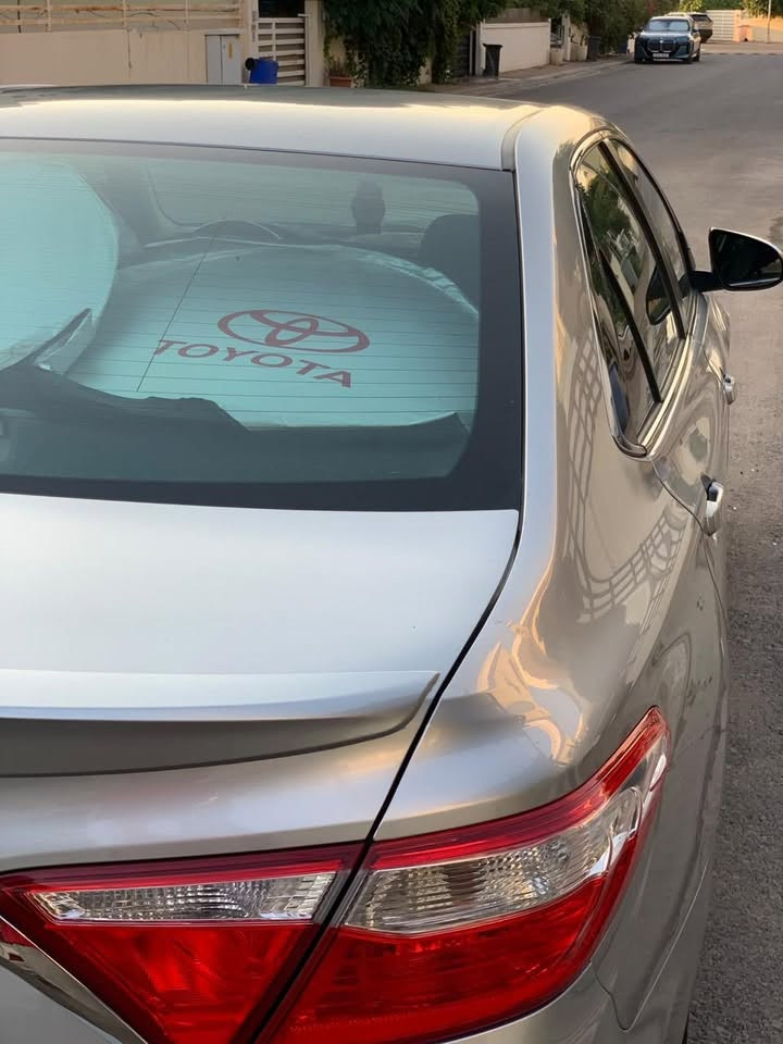 السلام عليكم مكلف بالنشر كامري se مديل 2016 رقم سليمانيه تحويل او وكاله السعر 155$ وبيهة مجال رقم صاحبهة *********** واتساب
