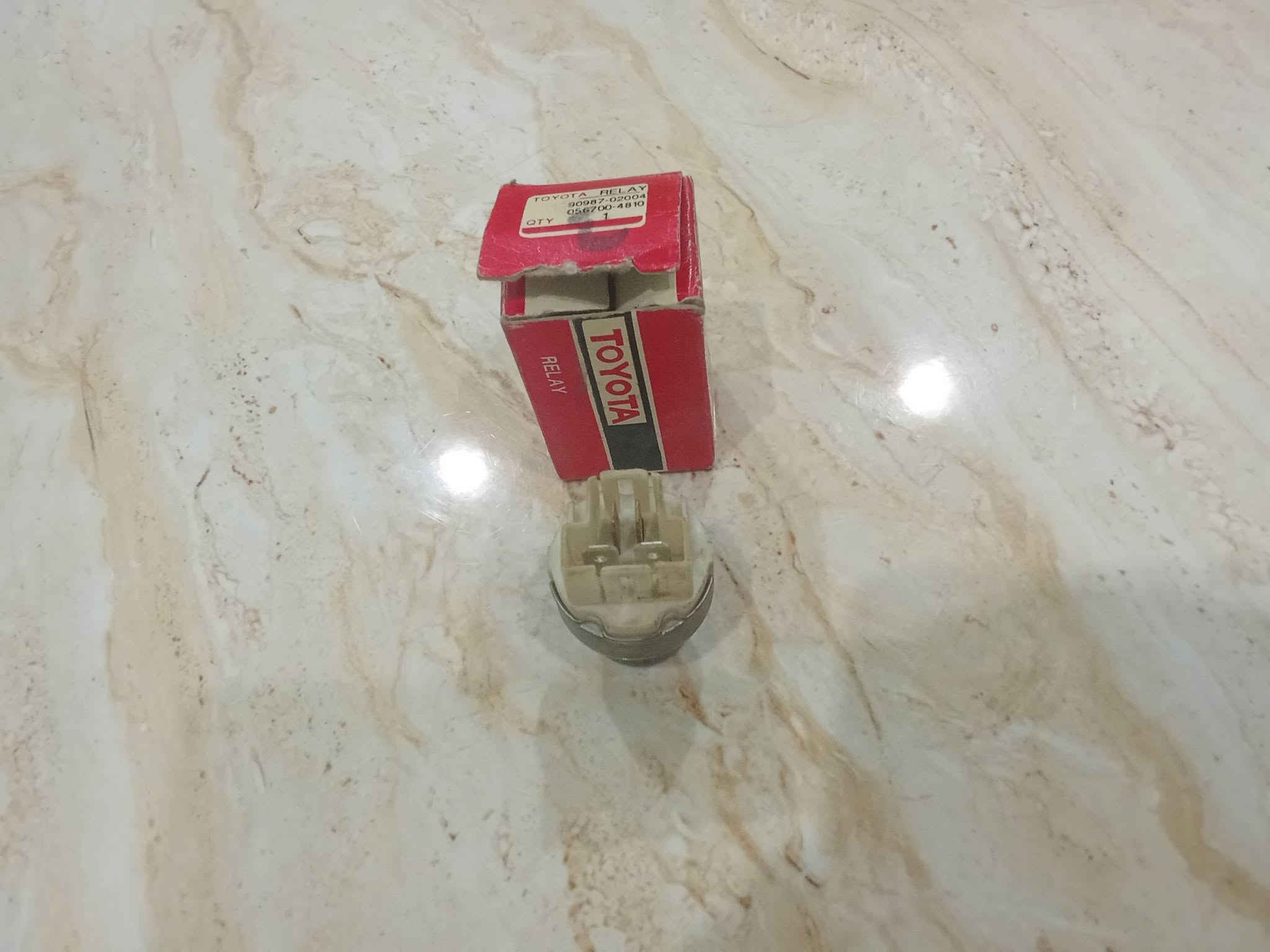 غراض كرونه للبيع
يوجد الخدمة التوصيل لجميع محافظات 5 الف
***********
