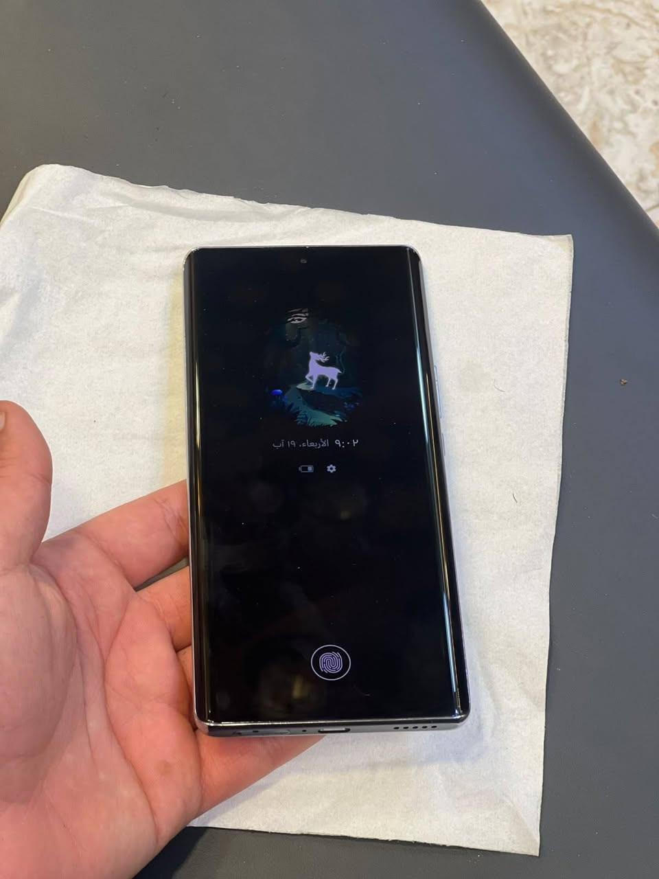 السلام عليكم ورحمة الله وبركاته
تلفون للبيع
HONOR X9a 5G
ما مفتوح
وشوف العين
ولا بي كسر بس ضهره بي شخوط 
ذاكرة 256
والسعر (200 الف وبي مجال)
البوعجيل
*********** 
واتساب أو اتصال
