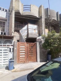 طابقين • وحدتين سكنيتين • خلف الأمن العامه