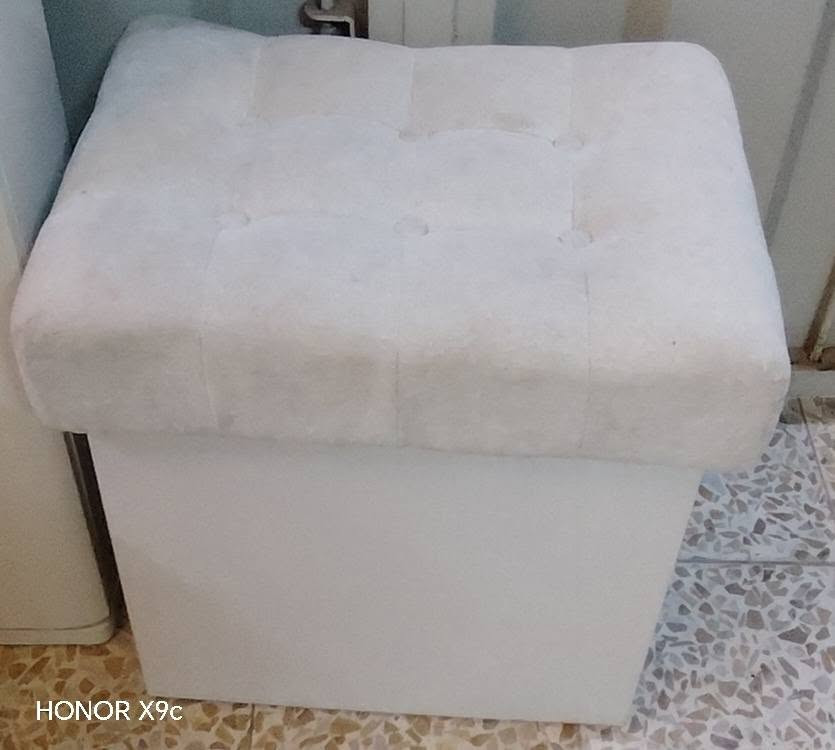 معرض مهند البجاري لبيع وشراء الغرف النوم التركيه المستخدم والجديد لدينا غرفه نوم ماركة تتكون من 11 قطعه طول الكنتور ٣ امتار و60 سم غرفه كلش حلوه اضاءه شغاله بالكامل موديل حديث تخت مخزن اي استفسار الاتصال على الرقم مستعدين لشراء الغرف النوم التركي المستخدم عنوان المعرض موصل حي البكر قرب شارع الاطباء *********** مستعدين لشراء الغرف النوم التركي المستعمل
