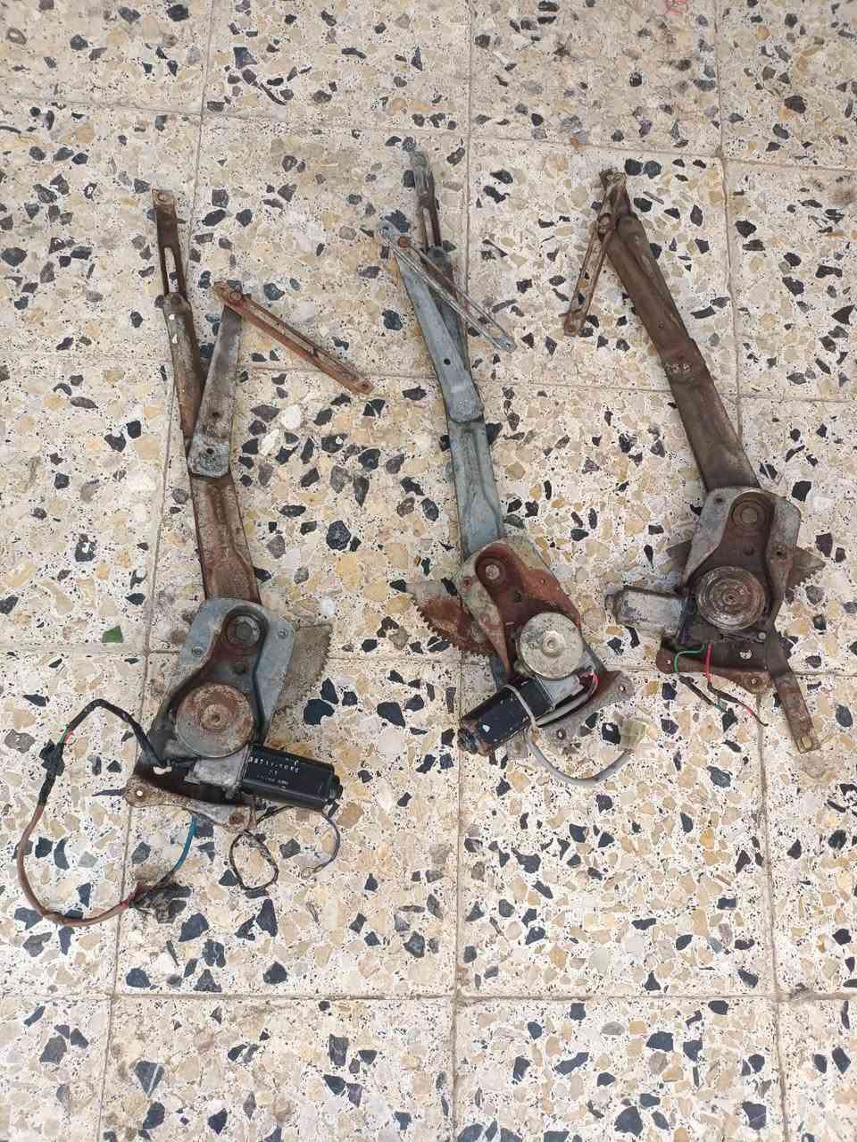 غراض بريجو • كلها شغالة • ٣ مواطير