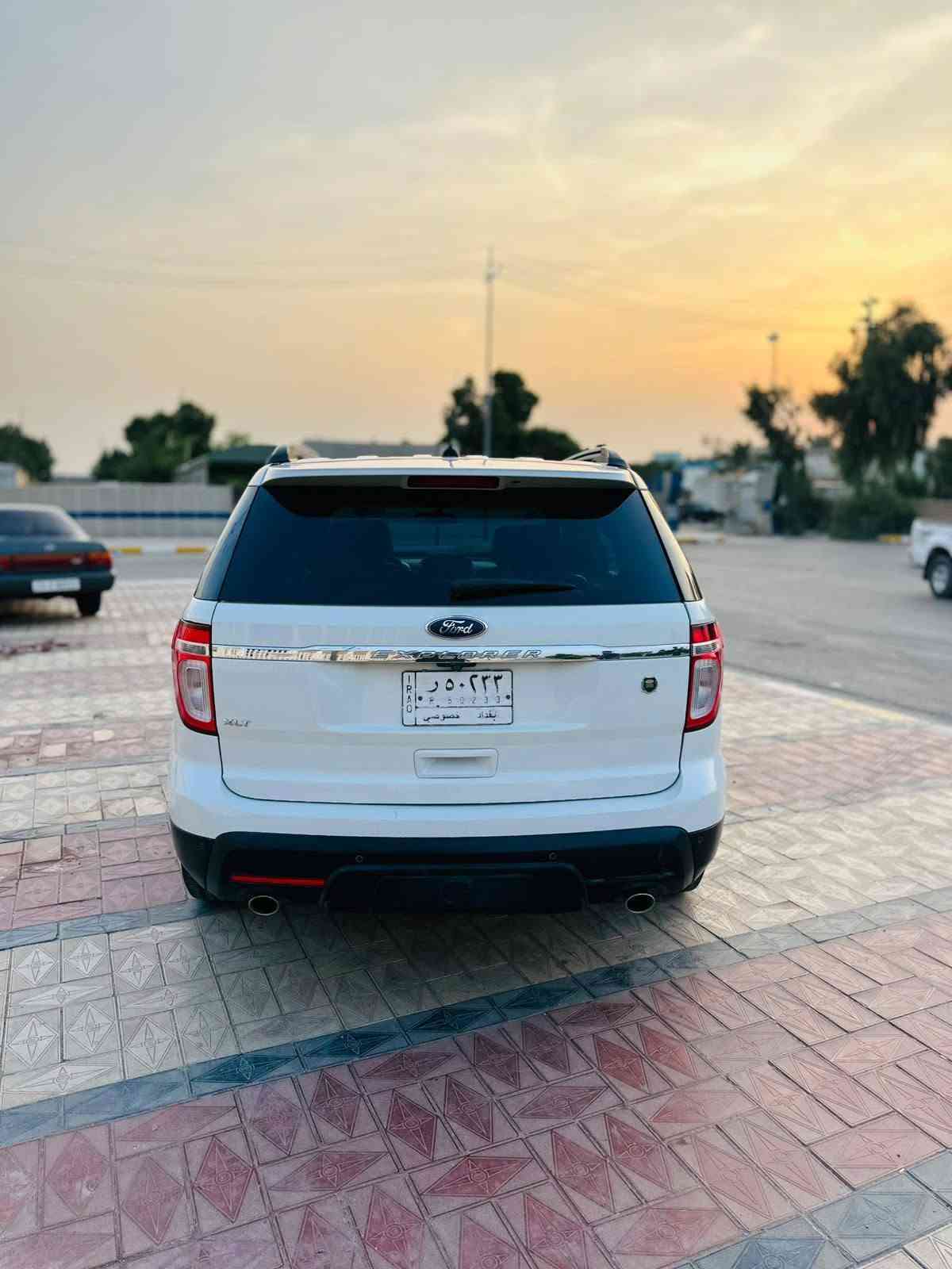 أبيض صدفي • ٢٠١٢ • حادث