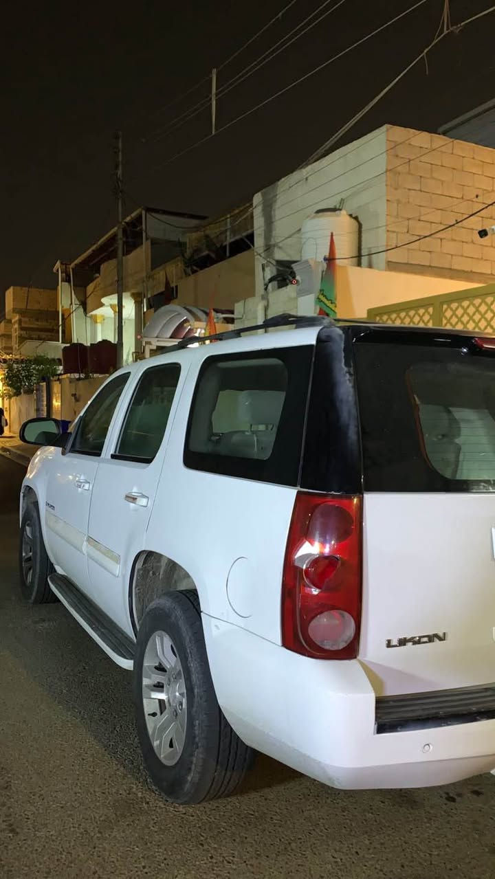 جمس يوكن • ٢٠٠٧ • نضوح بالمحرك