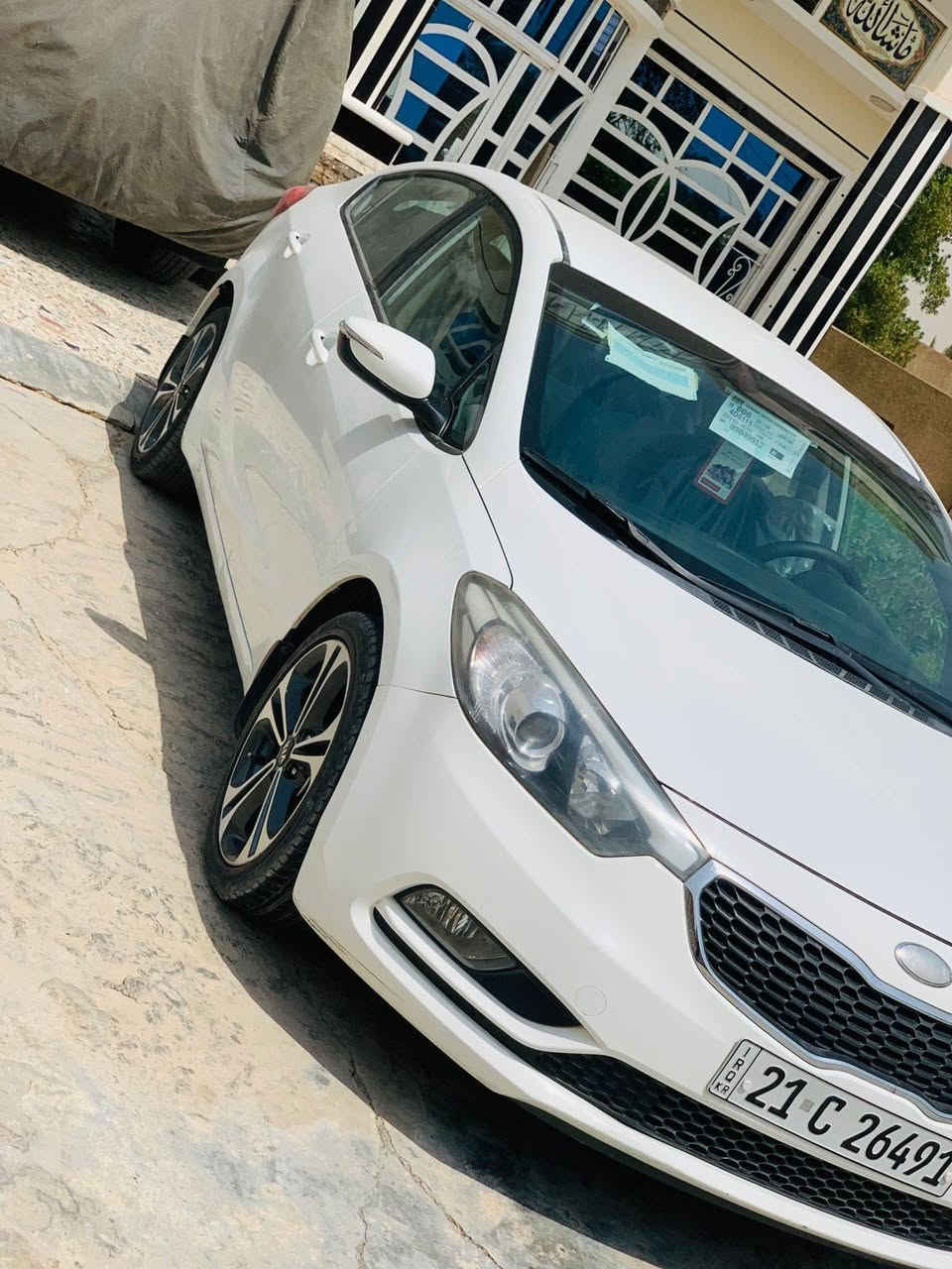 السلام عليكم
كيا سيراتو رقم شمالي 
موديل ٢٠١٤ 
مكفوله صبغ وتبديل 
السعر //١٢٠
رقم الهاتف// ***********
