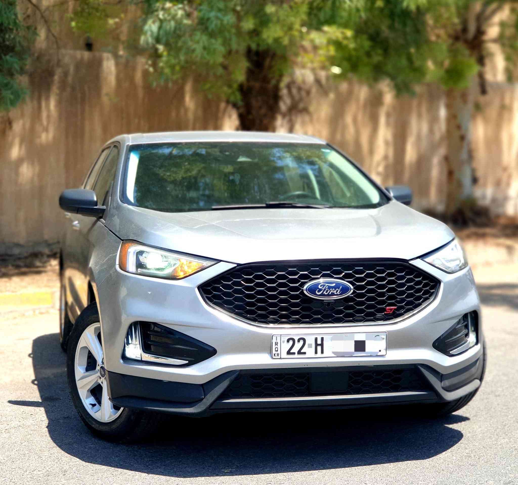 FORD EDGE  
مودیل 2020
5 قطع مصبوغ بدون دواخل ( صفحة جهة سائق + بونیت)
ایرباگ ستیرن و برده سیستم
محرک 4 سلندر تیربو ، مامفتوح بشرط
دبل اکسل اوتو
كامیرا و شاشە ئایباد
بصمة تشغیل
بریک بصمە
AUTO START - STOP
رادار خلفی و امامی
رادار خطوط شوارع
رادار مانع اصطدام
حساسات
فتح جامات عن طریق ریموت
کود بالباب
تحکمات ستیرن فول
شفتات بالستیرن
لایت اوتو
لایتات فول LED 
کیر ـ محرک ـ تبرید ـ تحویل بشرط
سعر : 125 ورقە و مجال قلیل
مکان السیارە : اربیل
***********
واتساب + فایبر
