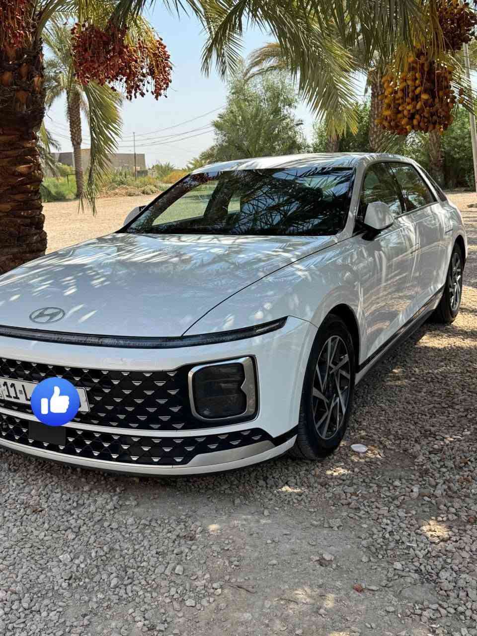 السلام عليكم ازيرا  كوري غاز اصل23 شكل24  مراوس عادي
فول مواصفات
تشغيل عن بعد
بصمه تشغيل و تقفيل
ماشيه 92 
بيه 3 قطع صبغ (بدون دواخل)
مكان الديوانية
رقم بغداد الجديد بسمي
مكينه 6 سلندر (3.5) عل وضع الشركه
جاهز من كلشي
#السعر 195 وبيه مجال
***********
