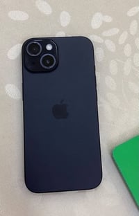 ايفون 15 • ١٢٨ • اسود