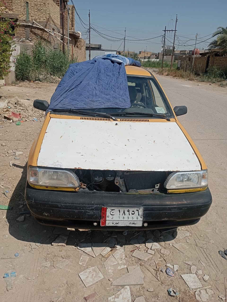 سايبه ٢٠٠٩مرتبه مكينه او كير حدايه زينه كشر حلو شواصي انضاف سياره رقم بغداد مامطلوبه لاهيئه ولاغرامات السعر ١٢وبيهه مجال حك الجيه مكاني ديوانيه دغاره ***********
