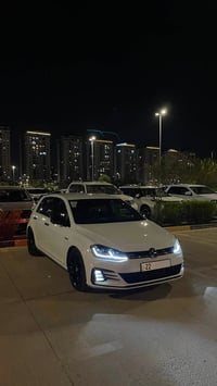 GTI 2017 2.0 Turbo نص بونیت صبغ. سعر ١٢٠$ 07701036338