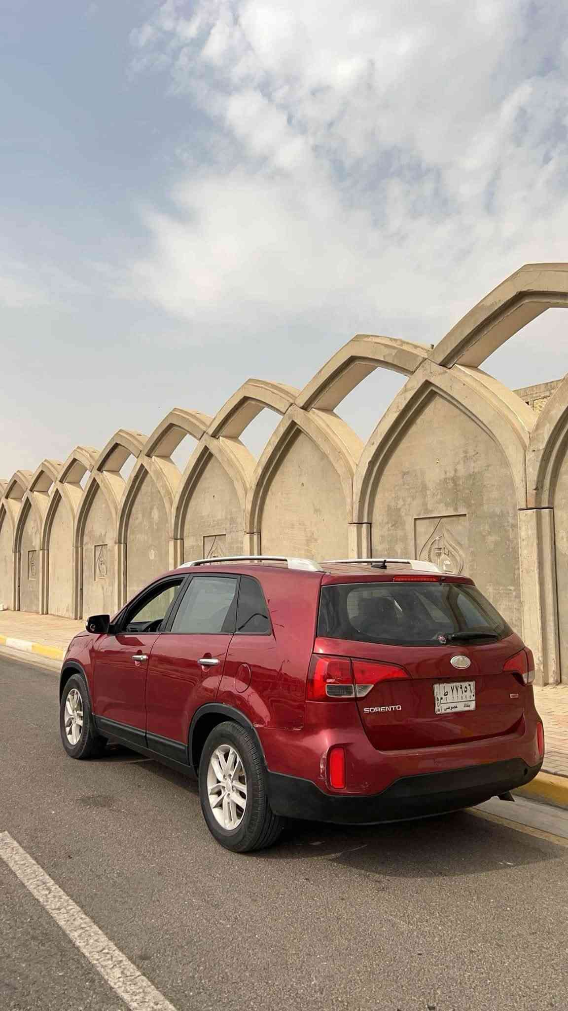 سورنتو ٢٠١٥ • احمر • ٧ راكب