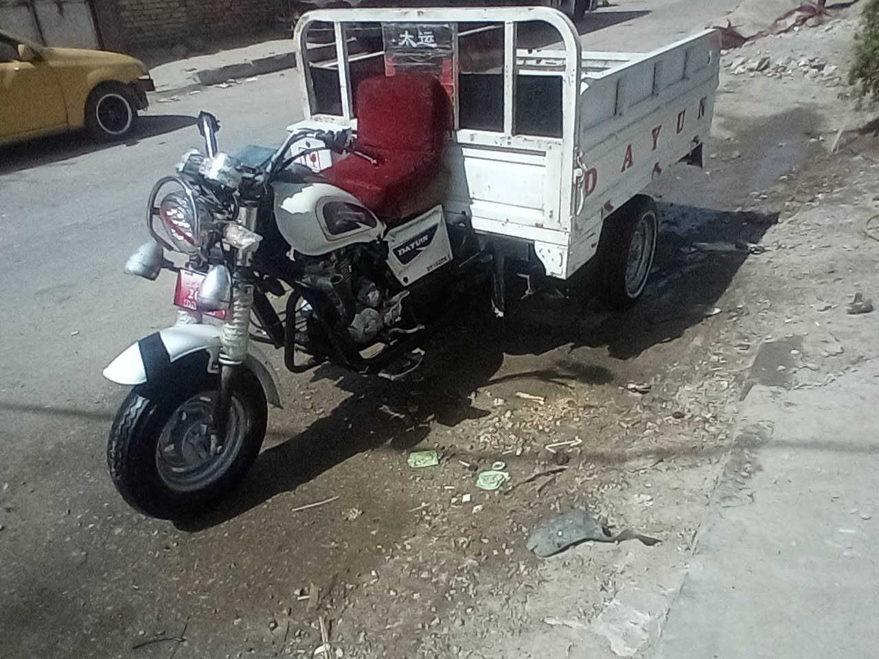 سلام عليكم ستوته للبيع موديل 19 وراق كامله جاهزه من الطول لطول مابيه نقص مكان ناصريه مركز شراي يتصل *********** سعر خاص رجان لاموشراي يعبر مشور
