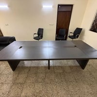 ميز اجتماعات • ٣م×١٫٢٥م • المنصور