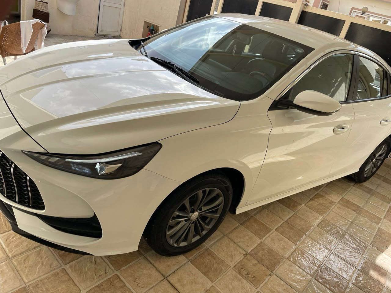 MG GT 2024
فول موسەفات تەنها سلایت نیە
46 رۆییە 
هیچی نیە بی لیدران
سبغ تحدیل تەزرە بەشەرت
هەردوو بەسمەی لەگەل
تحویل غرامە بەشەرت
سحری $108 کەمیک مەجال 
هەولیر
***********
*********** أربيل, العراق
