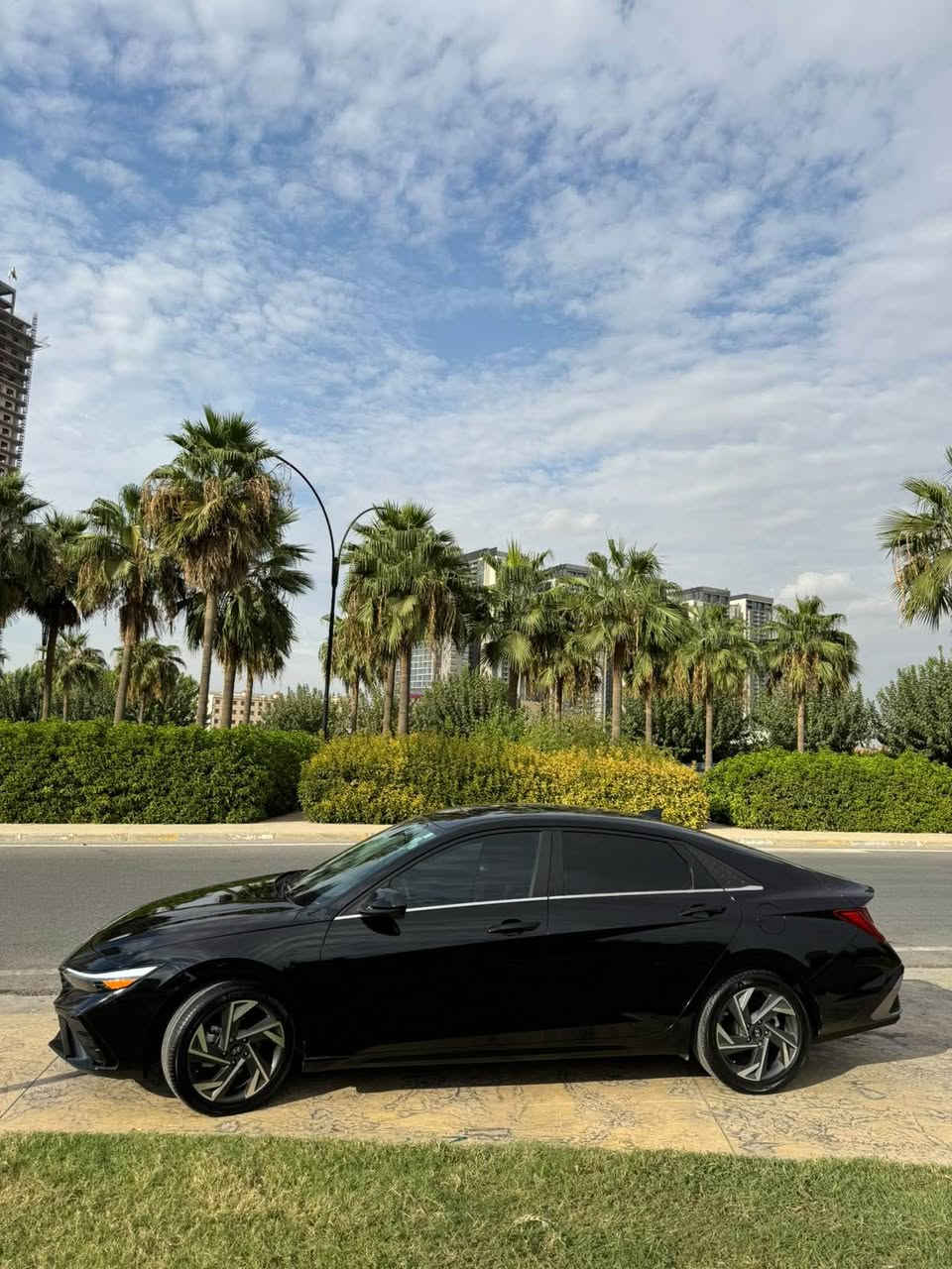 - هیوندای ئلنترا ٢٠٢٤ مواسەفات SELفول فول واحد علی واحد 🔥👌
- السعر ١٤٩ اوراق سعر جوە سوق سیارە مرقم جاهز 🔥🔥🔥
- سیارە ماشیە 24 الف نظیف …
- واحد قطعە سبوغ اثنین قطعە بس پمپ بدون معجون بشرط فحس بدون دواخل 👌
- مواسفاتها (فول فتحه
‎بصمه ابواب
‎بصمه تشغيل
‎تشغيل عن بعد كامرا دوارة ال
‎تبريد مناخين منفصل
‎رادارات 360 درجه
‎امامي وجانبي وخلفي
‎رجاج ستيرن
‎تحكم ستيرن ٤ جهات
‎٣ وضعيات قيادە
‎لد بالدشبول ٣٦٠ لون
‎مثبت سرعه، قيادة ذاتيه
‎تحذير عند مغادرة المسار توقف ذاتي
‎شاشه ترحيب لدنهار
- مانع انزلاق)
- مکان سیارە اربیل 
- لإتصال رقم وتسئاب: *********** أربيل, العراق

نص مكتوب في الصور:
- Charging 52%