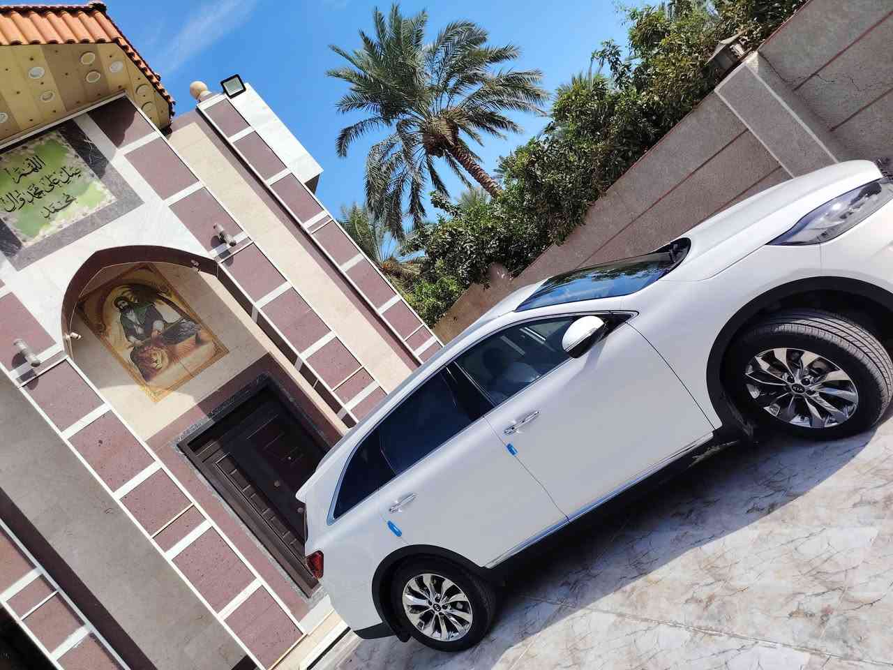 سلام عليكم سياره سورنتو موديل ٢٠٢٠ خليجي مكفوله كفاله عامه رقم بغداد بسمي جديده بمعنه الكلمه سعر ٢٢٧ وبيهه مجال الطيبين للاستفسار ***********
