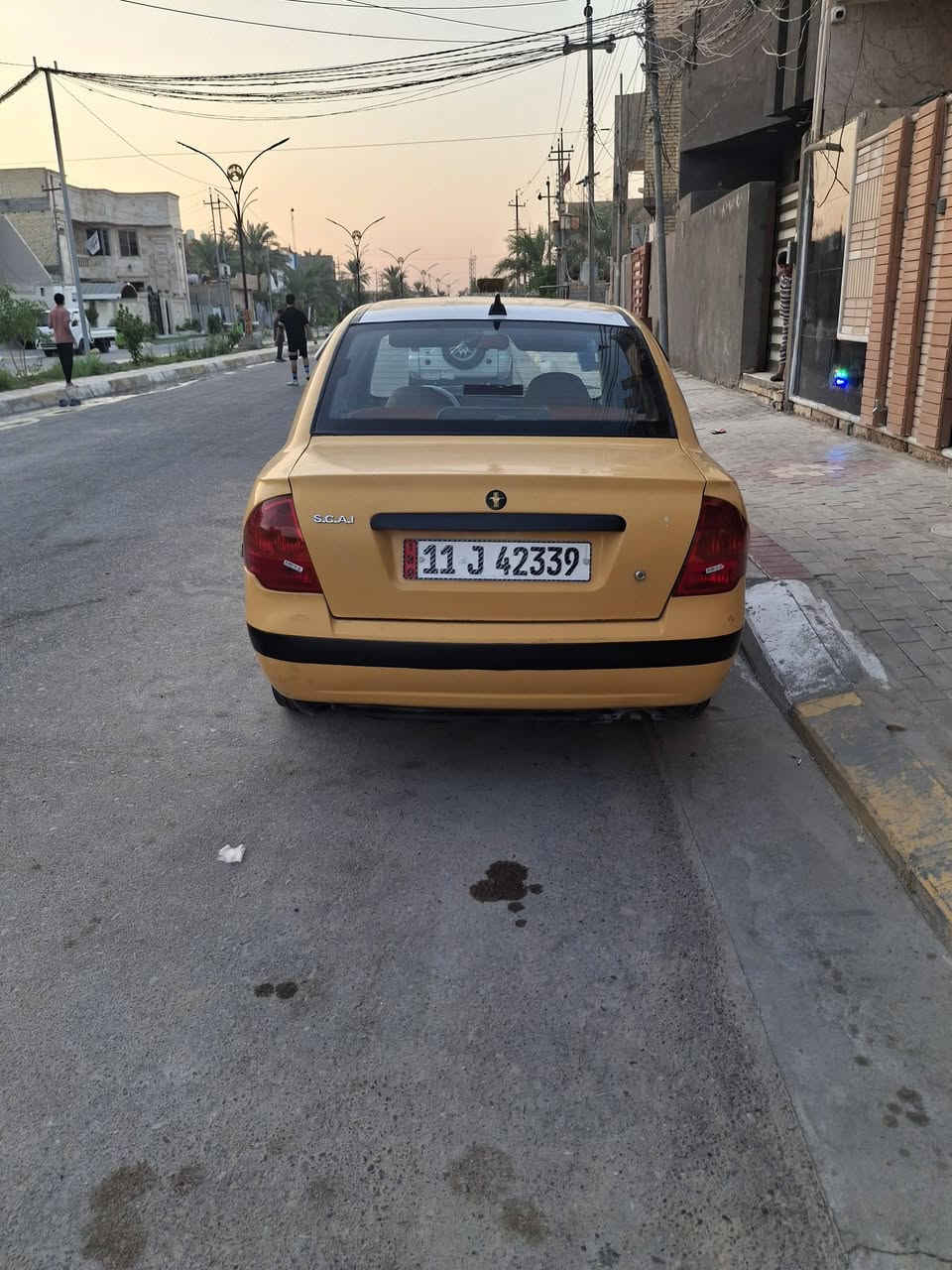 سلام عليكم 
طيبه 2015
رقم بغداد نكليزي مصفرة هيئه وغرامات تحويل مباشر سيارة جاهزة كير ومكينه حداديه تخم تاير 
سيارة بدون ضربه 
سعر 33 مكان سيارة كربلا للاتصال ***********
