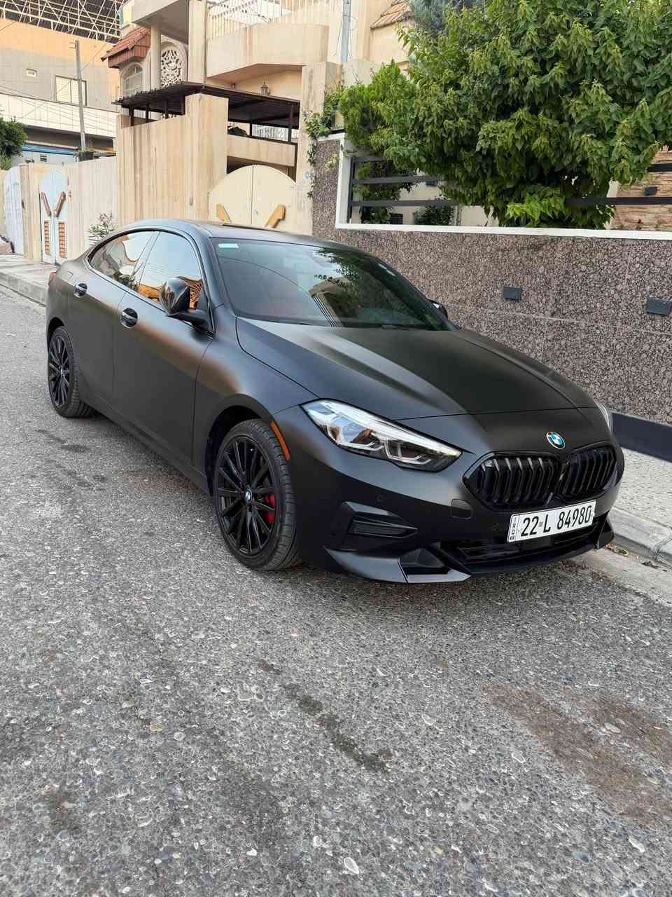 للبيع: بي أيم دبليو 228i موديل 2022
 الموديل واللون: BMW 228i موديل 2022، لون أسود.
 الحماية والتظليل: مغلفة بالكامل بـ PPF مات (مطفي) ضمان 10 سنوات من أحد أشهر المراكز في أربيل. معها كتاب تظليل رسمي متبقي فيه 10 أشهر (نسبة 80%).
 الضرر والصبغ: كلين عنوان (Clean Title) بدون أيرباك وبدون دواخل نهائياً. فيها كلير أمريكا بسبب شخط الصوره مال اماكن الكلير ب صور 3اماكن كلير 
 المسافة المقطوعة: 90,000 كم.
 المواصفات والداخلية:
 داخل أحمر مميز.
 صفر مسجات أو أعطال (شرط كير ومحرك وفحص).
 مبرمجة لغة عربية بالكامل.
 شاشة وعداد برمجة M (كيج M).
 السعر: 189 ورقة ($18,900) وفيها مجال قليل.
 للتواصل: *********** (اتصال / واتساب)
رقم شاصي مرفق ويه الصور
 
بو فروشتن bmw228iموديل2022
سى شوين كلير امريكا رةسمةم داناوا 
ماوةى روشتن 90km
ژمارةى شاسيم داناوه لة رةسم 
ناو سور فول مواسةفات هةمو گيانى بةشةرت 
بى ئيرباگ ppfمات كةراوه زةمان10سالى لةگةله 
كيتابى جام رةش100/80لة گةله 10مانگى ماوه
نرخ189مةجاليكى زور كةم /***********واتساب 
تكايه موشترى نيت تيل مةكة أربيل, العراق
