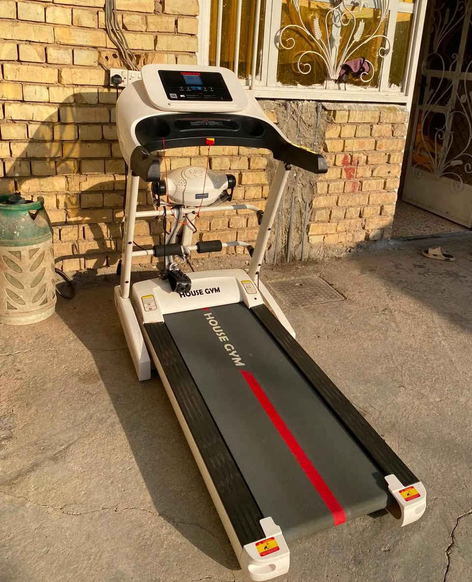 جهاز جري نضيف اخو جديد  ماركت هوس جيم
جهاز يتحمل وزان145كيلو نضام جبلي دبل مطور تزيت ذاتي  جهاز تكسير شحوم مع حزام بطن جهاز كامل وجديد سعره325وبي وبي مجال بسيط عنواني بغداد جسر ديالى قديم توصيل موجود شراي يجي خاص او عل رقم***********واتساب
