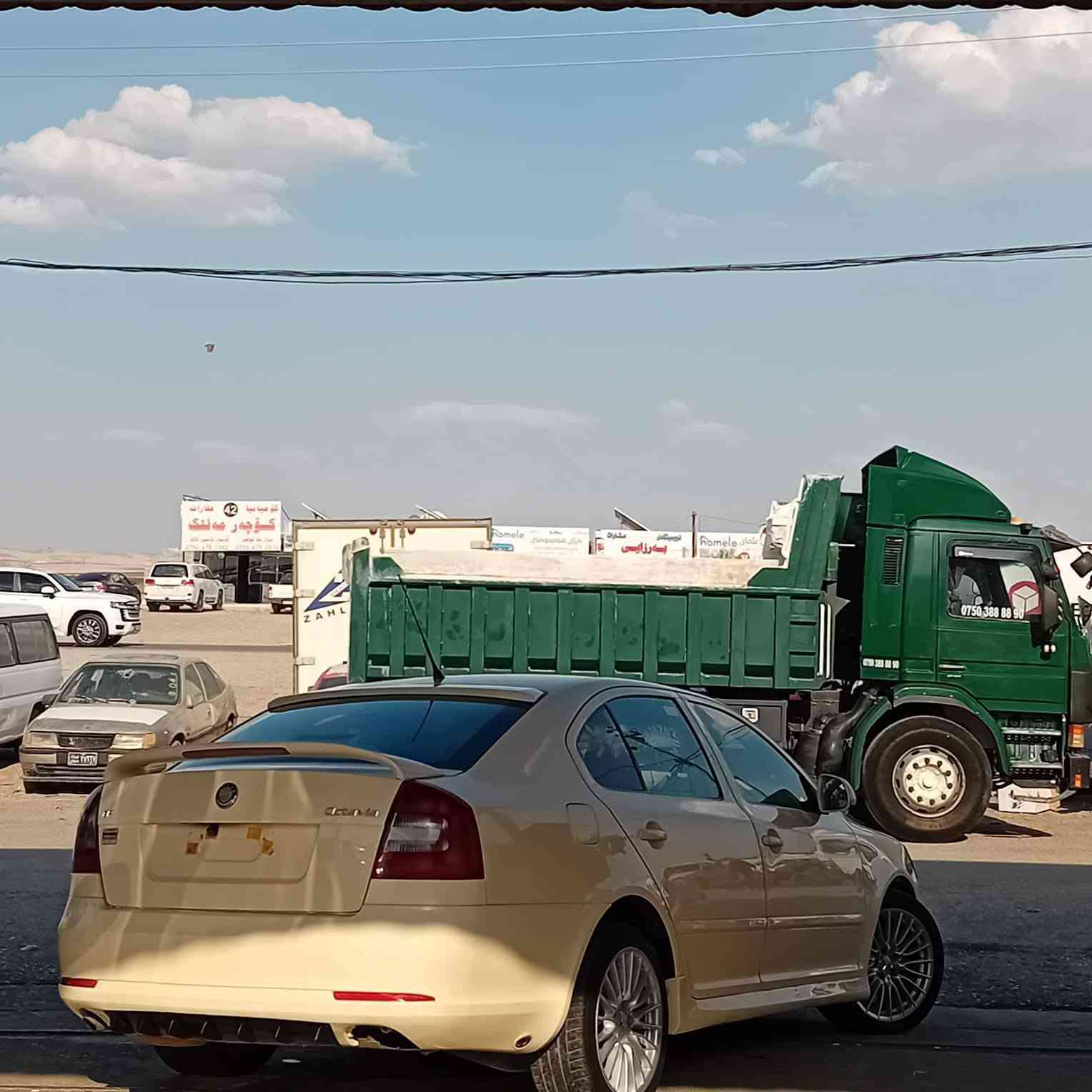 سکۆدە ئۆکتافیا مۆدێل 2010 یەک جاملخی پێشی رەشە بێناو گرتن هیجی ترینیە زۆر پاک ماوەتوە بەناو خۆمانو وەکالش دەکی 400هەزار خرامی لەسەرە ٫٫٫٫٫  *********** أربيل, العراق
