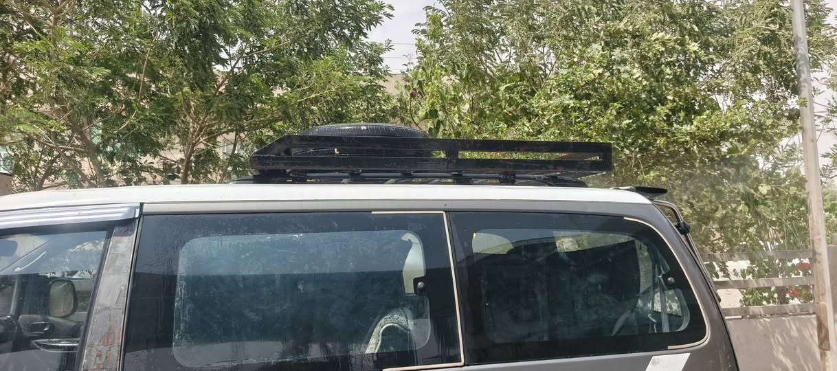سەلام علیکم ئەو ئەشیایانە بۆ فرۆشتن دانەیەکی هی سەر بۆنیدە بۆ فاڕەی ٢٠٠١تاکو ٢٠٠٧ئەبێت ئەوی تریش چەمچەی سەرەوەیە هەی هی فاڕەی ٢٠٠١تاکو ٢٠٠٧ە سعری هوردوکی ١٠٠هەزارە و مەعمەلەش لە کەلارم ***********
