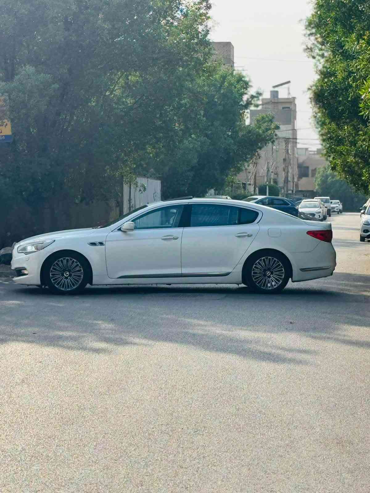 كيا كوريس • ٢٠١٤ • ٦ سلندر