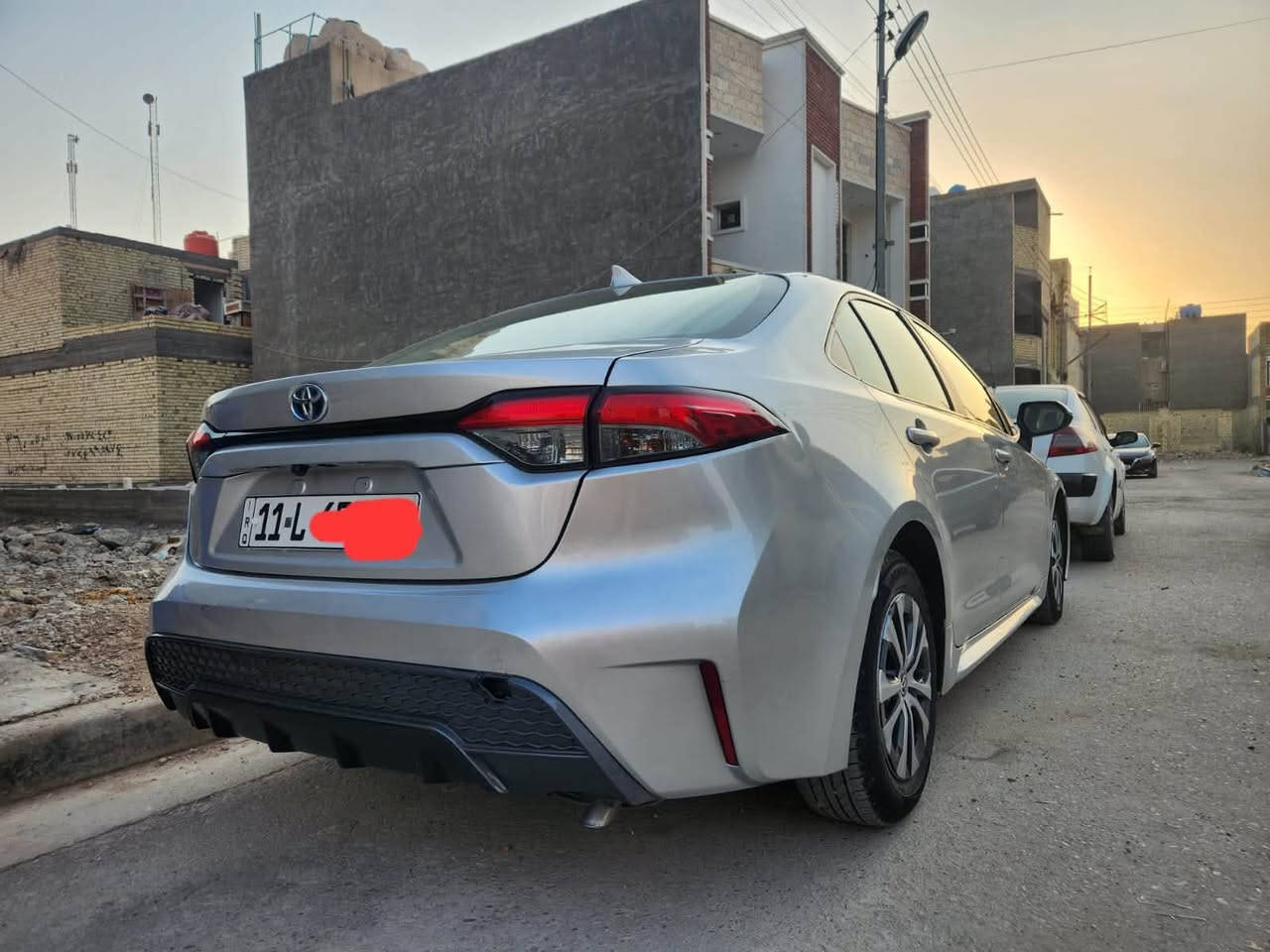 2022

‎#وارد_امريكي

هايبرد
ولا گلوب عطل بالدشبول 
انطيك سيارة اصلية بدون عطل وعلى ايدي تصليح من استوردته 
رقم بغداد باسمي

المواصفات

فول تحكم ستيرن

حادثه سطحي من الامام ركز بالحادث لا لغد ولارشاصي البدنه بمكانه كما موضع بالصور انطيك سيارة صدر مكفول يعني مو تمشي صفح 🤨🤨من وره ضربه 

تبديل فقط بنيد وصندوك مكفولة فقط دافعه الراديتر والبدنه جاملغات بارد فقط يعني ضربه مو قوية 

برغي بالميكانيك ما مفتوح على حالة الشركة

مثبت سرعة

مانع انزلاق

تحديد مسار

رادار

شاشة لمس

كاميرا

شاشة اعطال

تبريد لمس

بلوتوث يو اس بي مخرجين

هند بريك بصمة

ماشية ١٣٠ الف ميل حقيقي

اوتو هولد

السيارة خير من الله 

محرك 1800

التفويلة تمشيك ٧٠٠ كم

السعر130بيه مجال بسيط سيارة غير الدهن ماتصرف عليهه 

دهن الكير والمحرك و ماء الراديتر تبديله كله بوكالات زيوت (الحسام)

العنوان بغداد

***********

