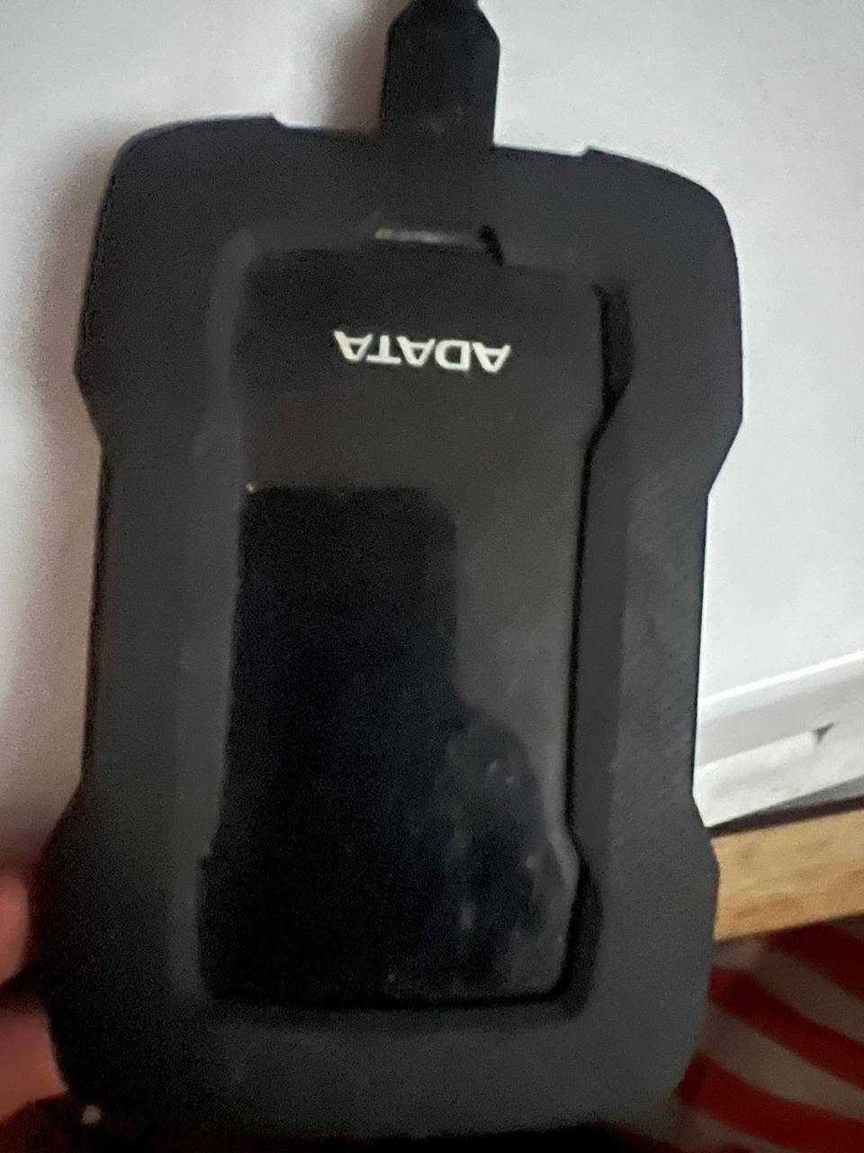 سلام عليكم
هارد 1t hdd  مستعمل قليل شغال على البلايستيشن و مادري إذا على الحاسبه تشتغل لولا 

كيبله موجود بس بدون كارتون 

سعر 70 بي مجال 

تواصل خاص أو ***********
