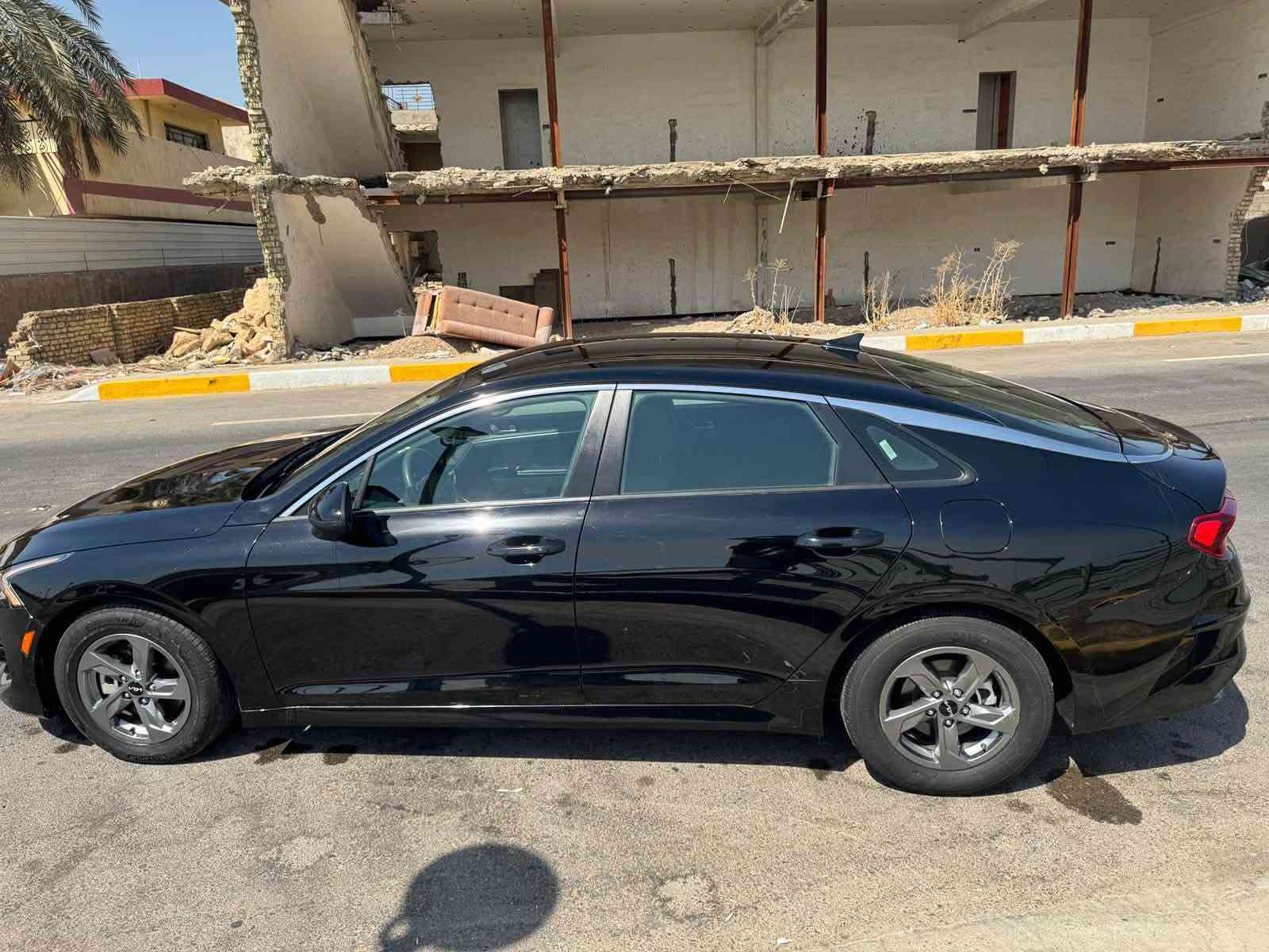 السلام عليكم
اوبتما K5 2023  وارد امريكي رقم اربيل 
تحويل مباشر 
حادثهه مرفق مع الصور -  و مبدل دعامية امامية بسبب حادث بالعراق 
 ماشية 37 الف    
المواصفات :بصمة  / هندبريك دكمة / شاشة كبيرة / اوتو هولد / مود درايف ماوس / تبريد بيانو / رادار امامي / رادار جانبي / رادار تعديل مسار / مانع انزلاق / LED امامي / LED خلفي / كروس سرعة / اطفاء ذاتي
صور الحادث والسونار داخل المنشور  
الاستفسار الاتصال ع الرقم 
*********** 
بغداد الكاظميه
السعر 170 وبيها مجال بسيط
