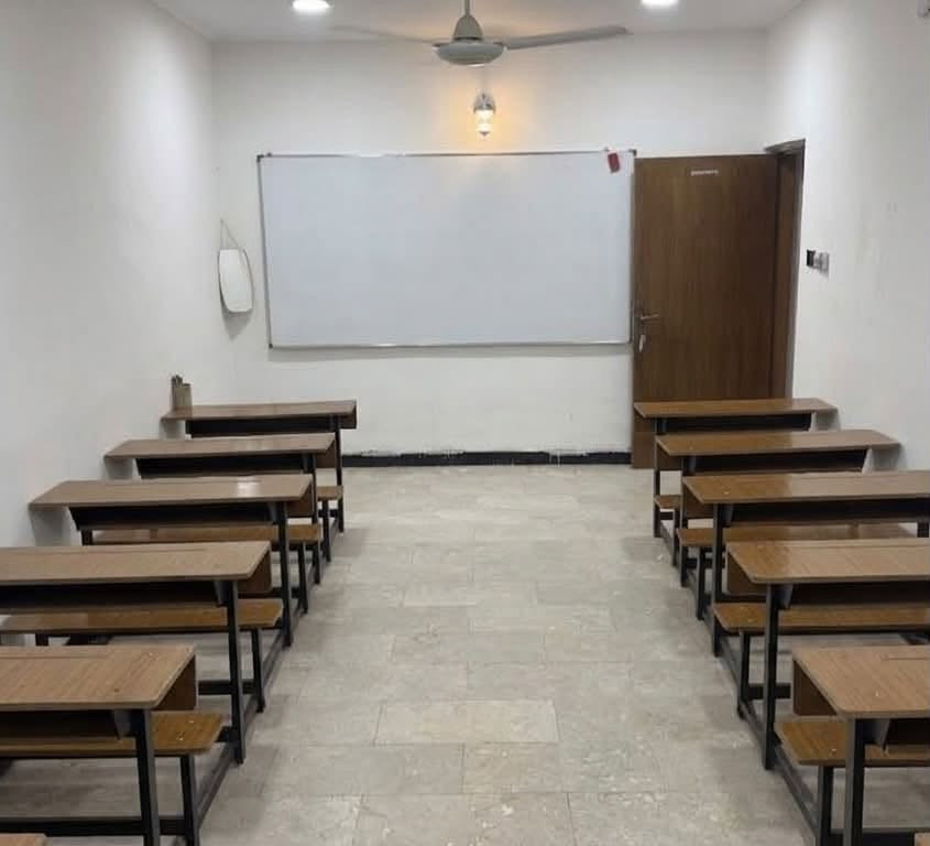 🎓 مركز النخبة للتدريس والدورات التقوية والخصوصي 🎓
مو بس ندرّسك… نساعدك توصل للنجاح! 💪📚

إذا تريد ترفع مستواك، تعوّض اللي فاتك، وتدخل للامتحان وانت واثق من نفسك، فـ النخبة هو مكانك الصح. ⭐

📖 دورات تقوية لجميع المراحل
👨‍🏫 دروس خصوصية ومتابعة فردية
📝 مراجعات مركزة قبل الامتحانات
🎯 شرح مبسّط + متابعة مستمرة
📊 اختبارات دورية حتى نعرف مستواك ونعالج نقاط الضعف
🏆 نخبة من المدرسين وأسلوب تدريس يركز على الفهم مو الحفظ وبس✨

📞 للحجز والاستفسار: [***********]
📍 العنوان: [شرطة الخامسة/
الفرع المقابل لافران الساعدي]

مركز النخبة — نزرع الثقة، نبني المعرفة، ونوصل للنجاح. 🎓🏆
