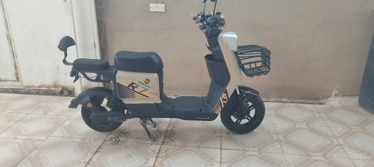 R7 موديل ٢٦ • بطاريات ٣٢أمبير • مشتغل شهر
