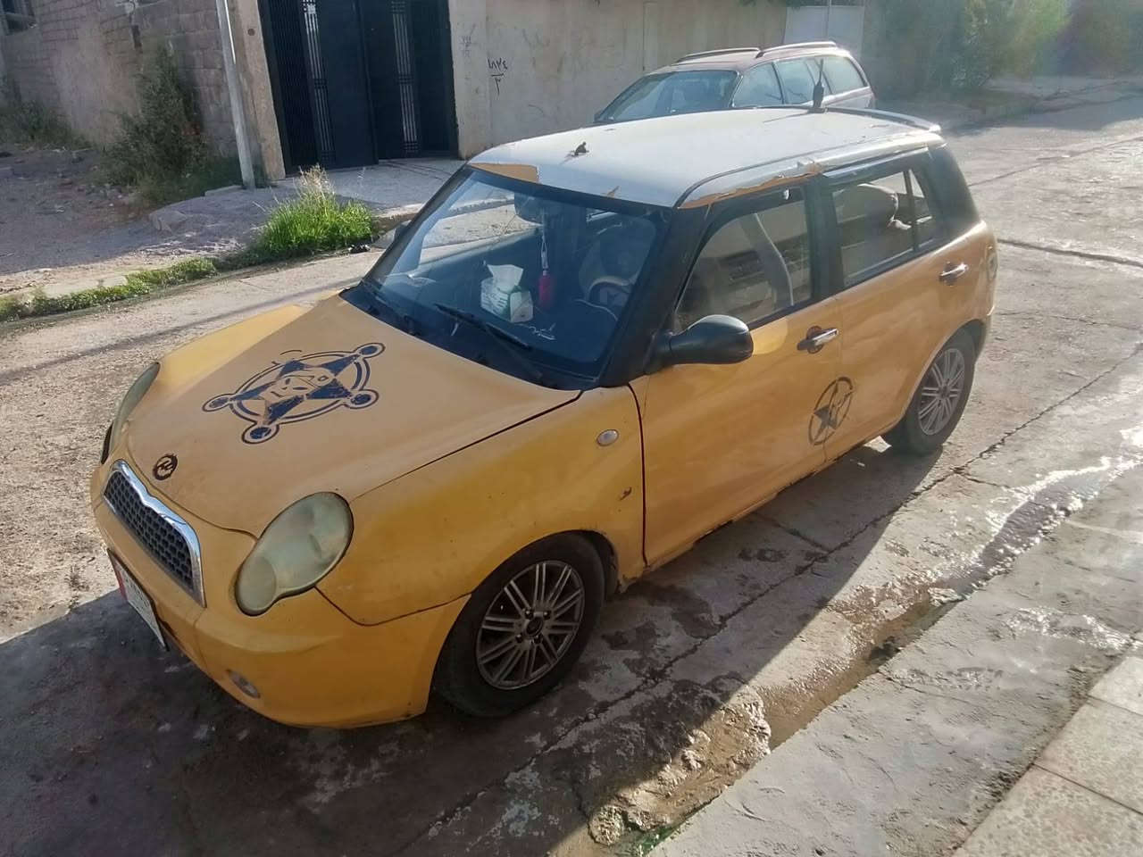 السياره يمي ابيع ترتيب او نقد 
هاذا رقمي***********
