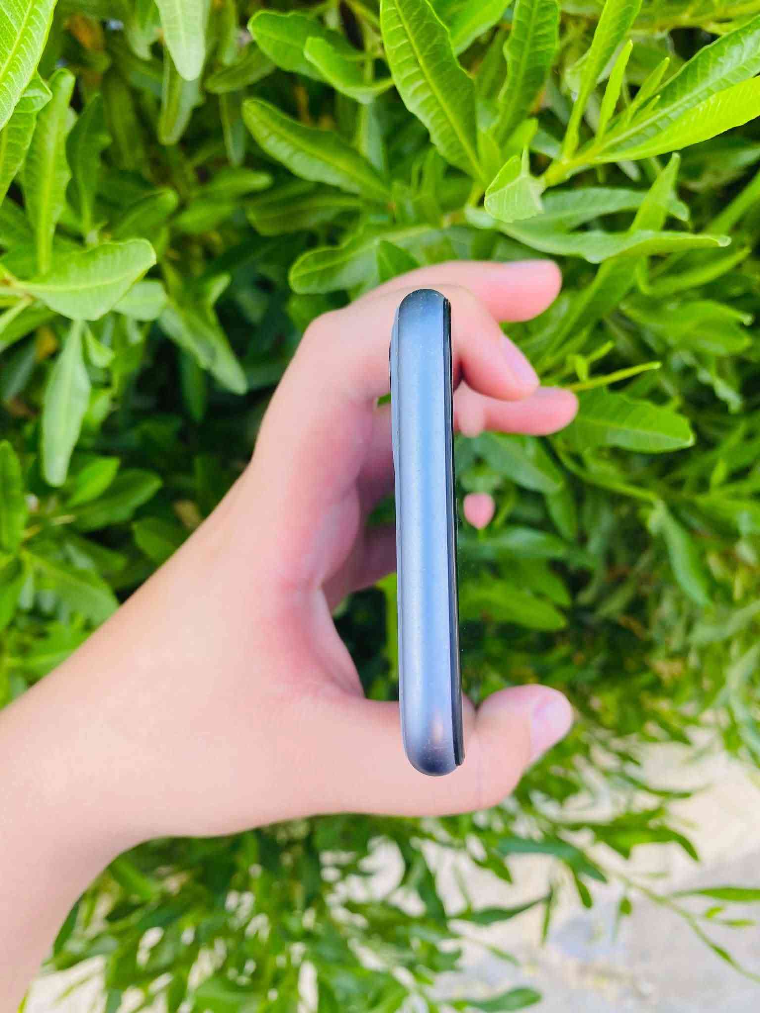 📱 آيفون 11 عادي (iPhone 11) للبيع 📱
​🟣 اللون: بنفسجي مميز 💜
🏠 النظافة: نظيف حيل (استخدام بيت) ✨
💾 الذاكرة: 64 جيجابايت ⚙️
📱 الشريحة: تك سيم (SIM واحدة) 📶
🖥️ الشاشة: مبدلة 3 خيارات (نوعية ممتازة) 💯
🔋 البطارية: مبدلة جديدة 100% بشرط القطارة ⚡
🔐 الفيس آيدي (Face ID): شغال ممتاز ✅
🔊 المواصفات العامة: كاميرات، صوت، هزاز كله شغال بشرط الفحص 📸🎶
🏷️ النموذج: Model M
​💰 السعر: 190 ألف دينار (وبيه مجال قليل للطيبين) 🤝
📍 الموقع: الموصل - الجانب الأيسر 📍
​📌 ملاحظة: أخي العزيز، إذا ما يعجبك المنشور اعبره وربي يرزق الجميع ❤

نص مكتوب في الصور:
- ٥:٥٣ القطع والخدمة تجمع Apple سجل تاريخ القطع والخدمة, وهذا السجل يعرض معلومات عن هذا الـ iPhone وحالته وتفاصيل إصلاحه, معرفة المزيد... سجل تاريخ الخدمة الشاشة غير معروف البطارية غير معروف