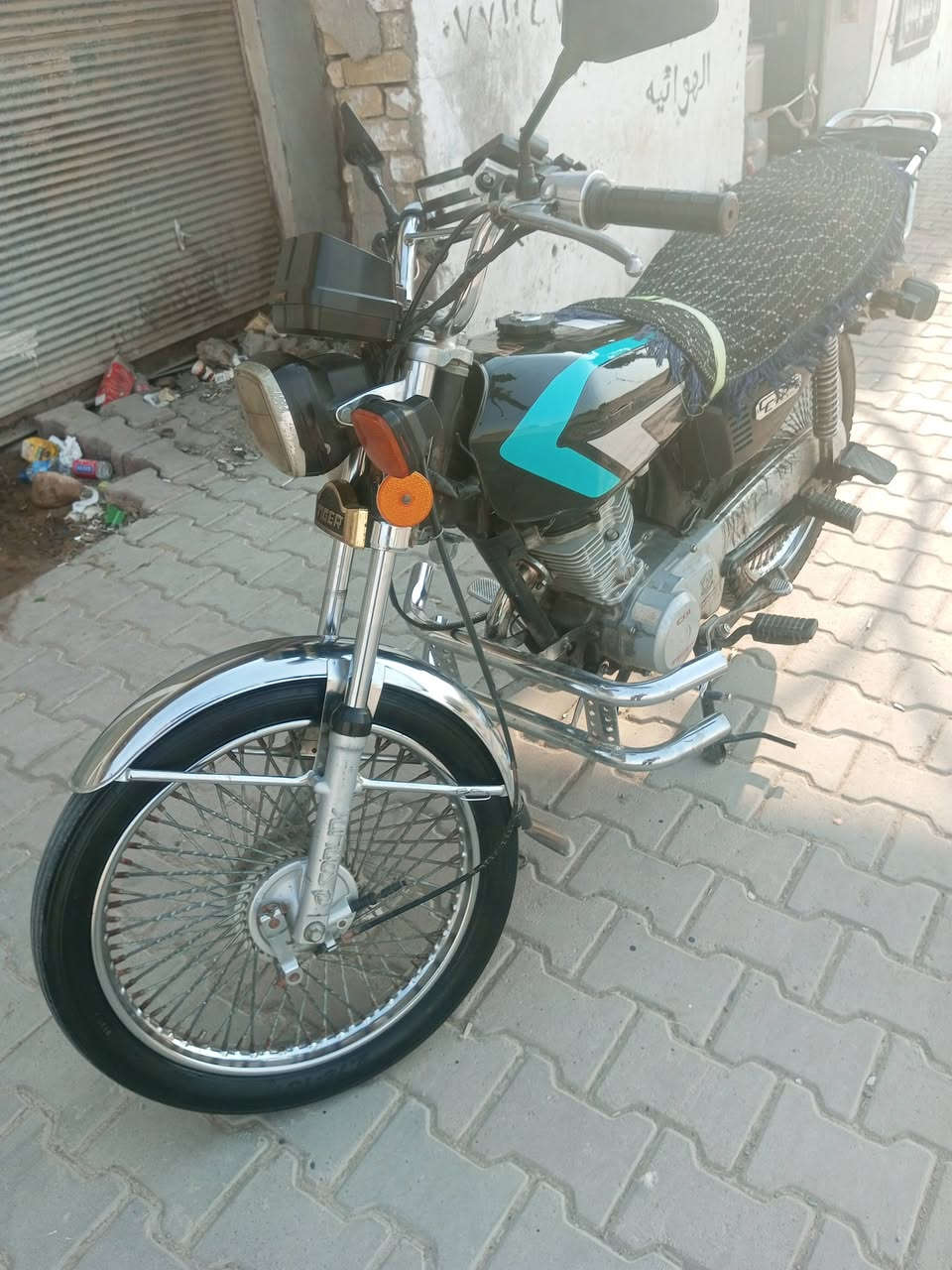 سلام عليكم شباب متاح دراجه تايكر موديل 21 دراجه أصولي مكمرك كامل تعمير جديد كامله بيها نقص واحد فقط باتري ما بيها الباقي كله جديد دراجه حلوه او كاعده سعر 425 بيها مجال المو شراي ليتعبني عنواني شهربان ***********
